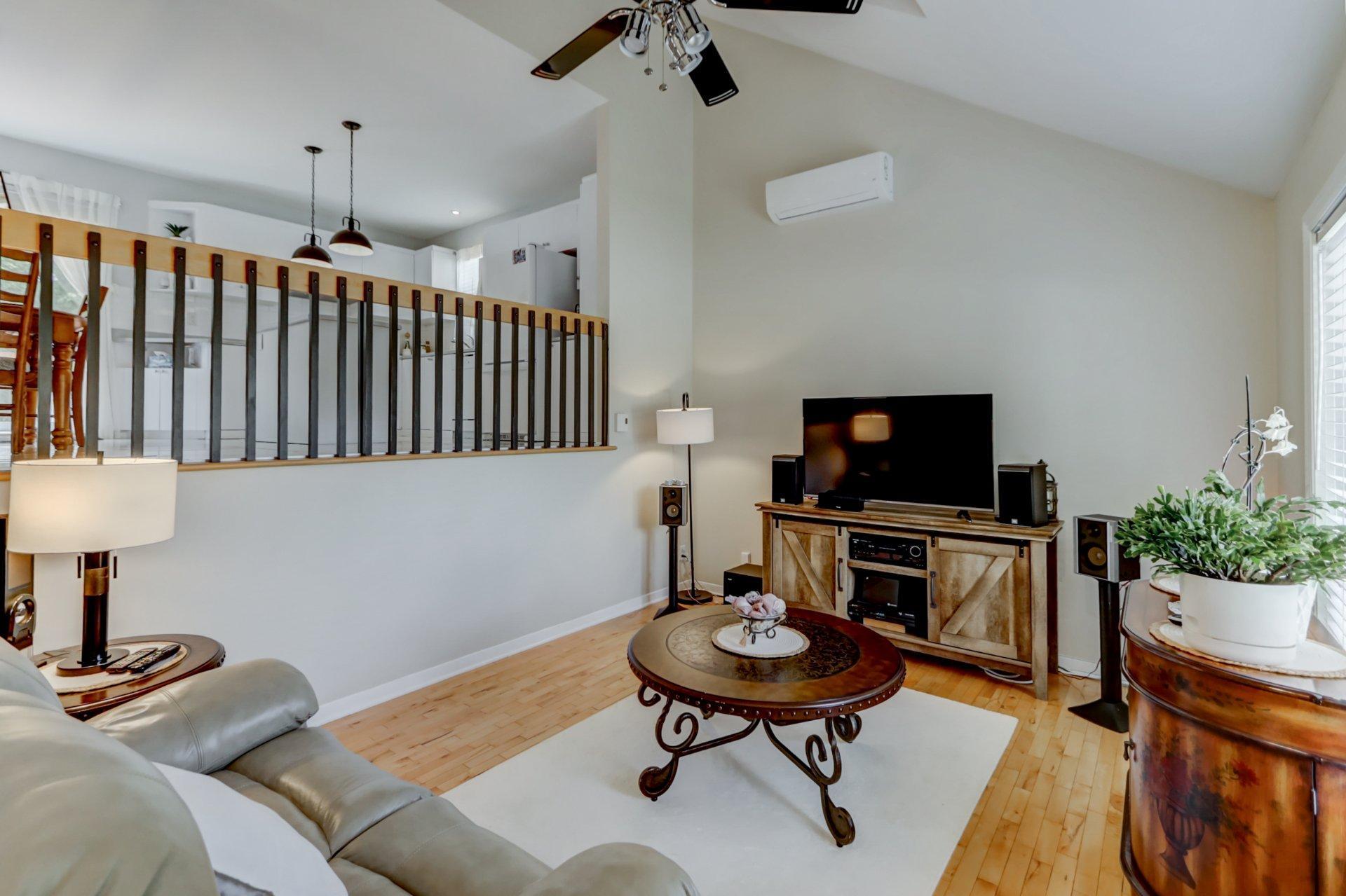 









1329


Boul. Maisonneuve

,
Saint-Jérôme,




QC
J5L1Y6

