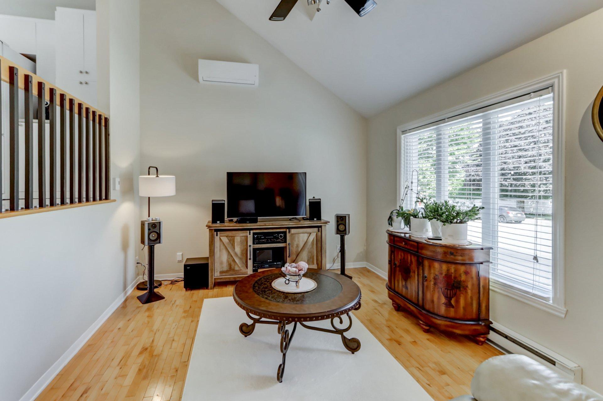 









1329


Boul. Maisonneuve

,
Saint-Jérôme,




QC
J5L1Y6

