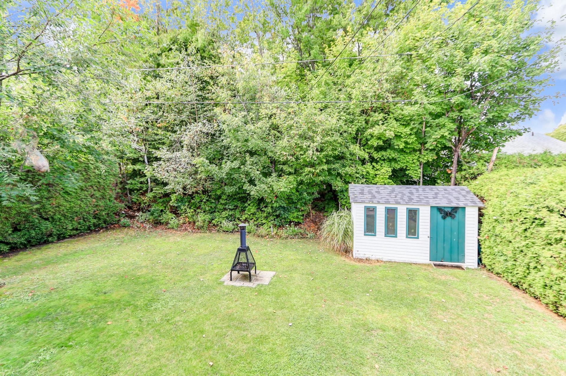 









1329


Boul. Maisonneuve

,
Saint-Jérôme,




QC
J5L1Y6

