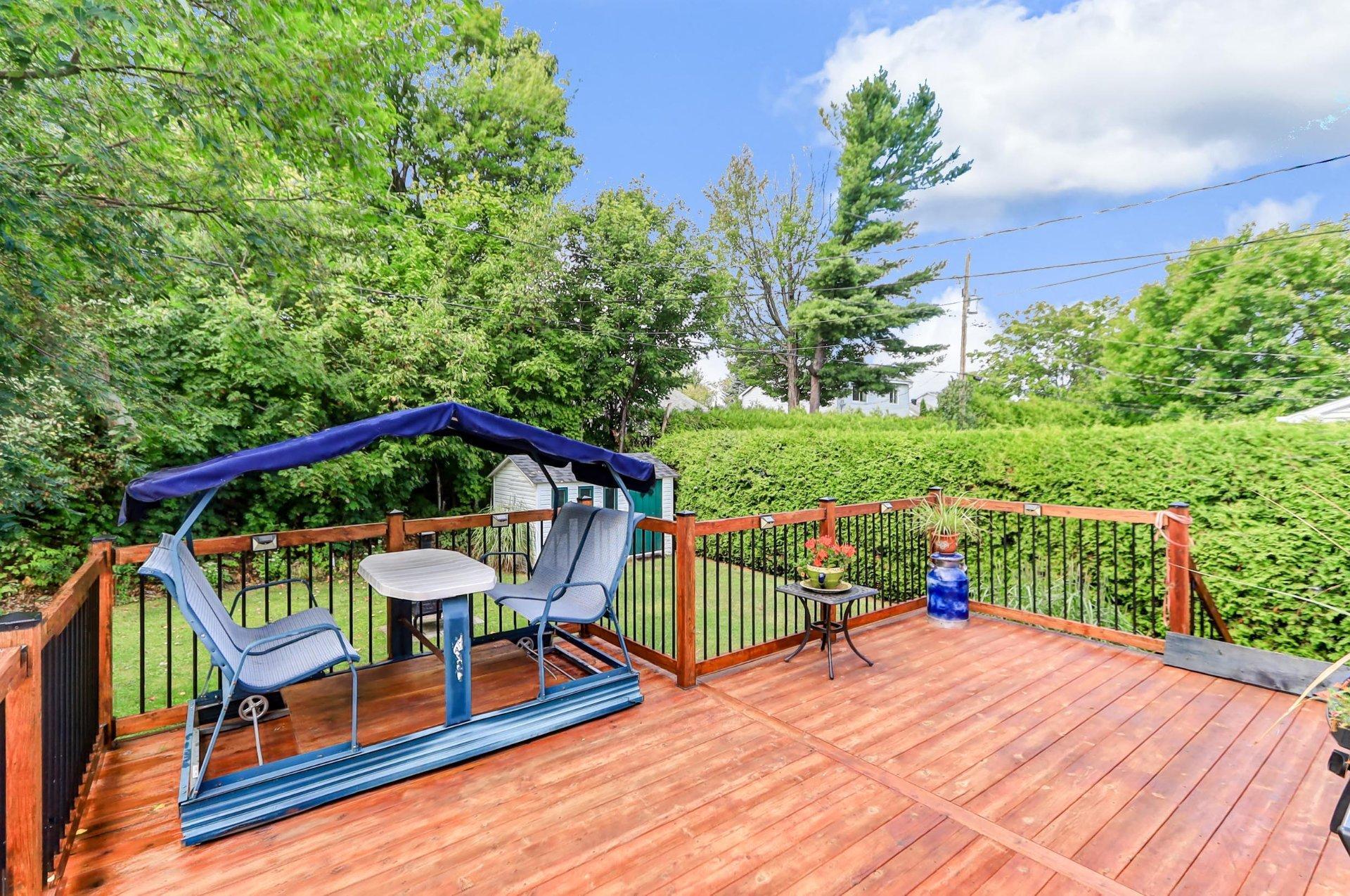 









1329


Boul. Maisonneuve

,
Saint-Jérôme,




QC
J5L1Y6

