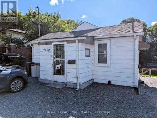 Welcome to 4132 Chippawa Parkway