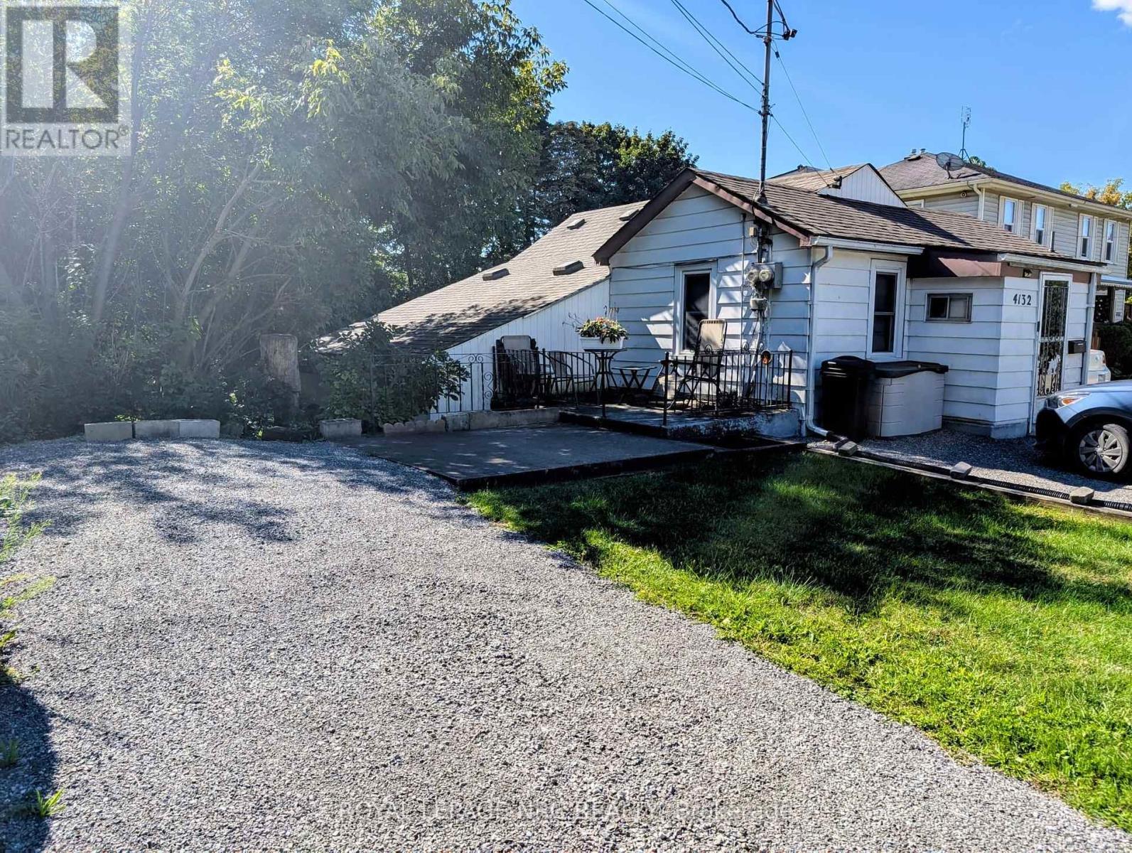 












4132 CHIPPAWA PARKWAY

,
Niagara Falls (Chippawa),




Ontario
L2G6E5

