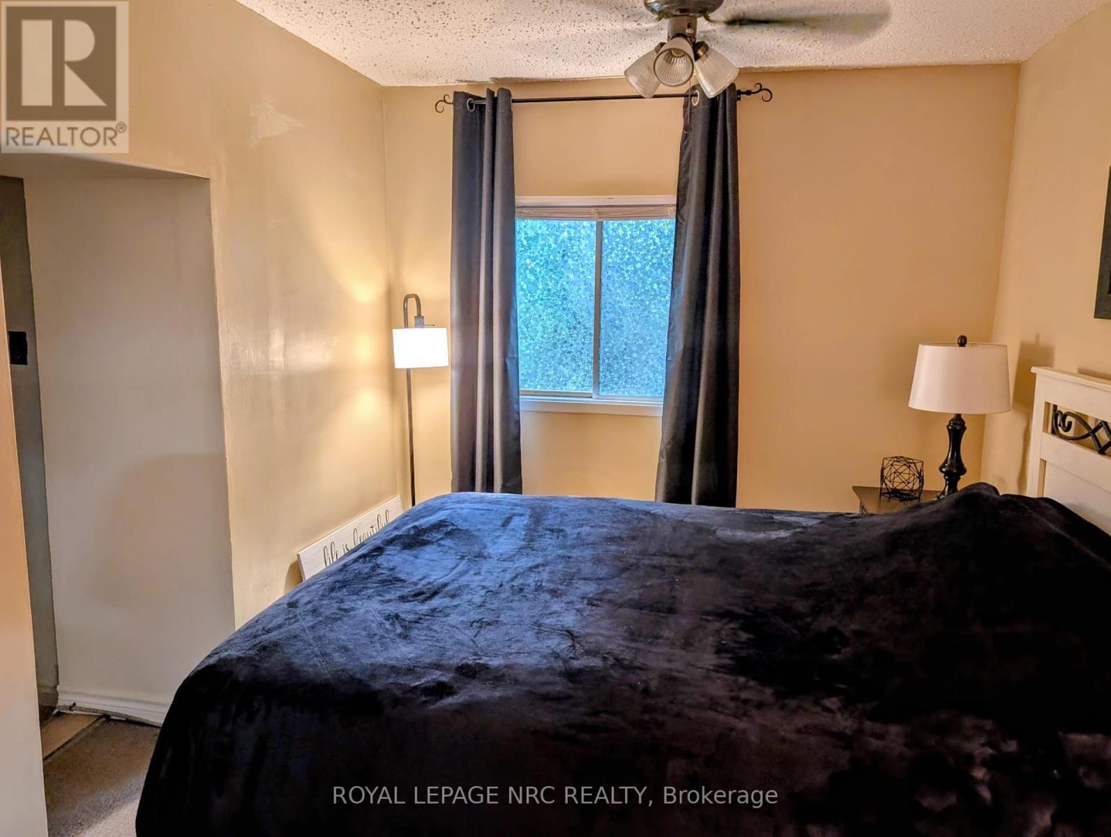 












4132 CHIPPAWA PARKWAY

,
Niagara Falls (Chippawa),




Ontario
L2G6E5

