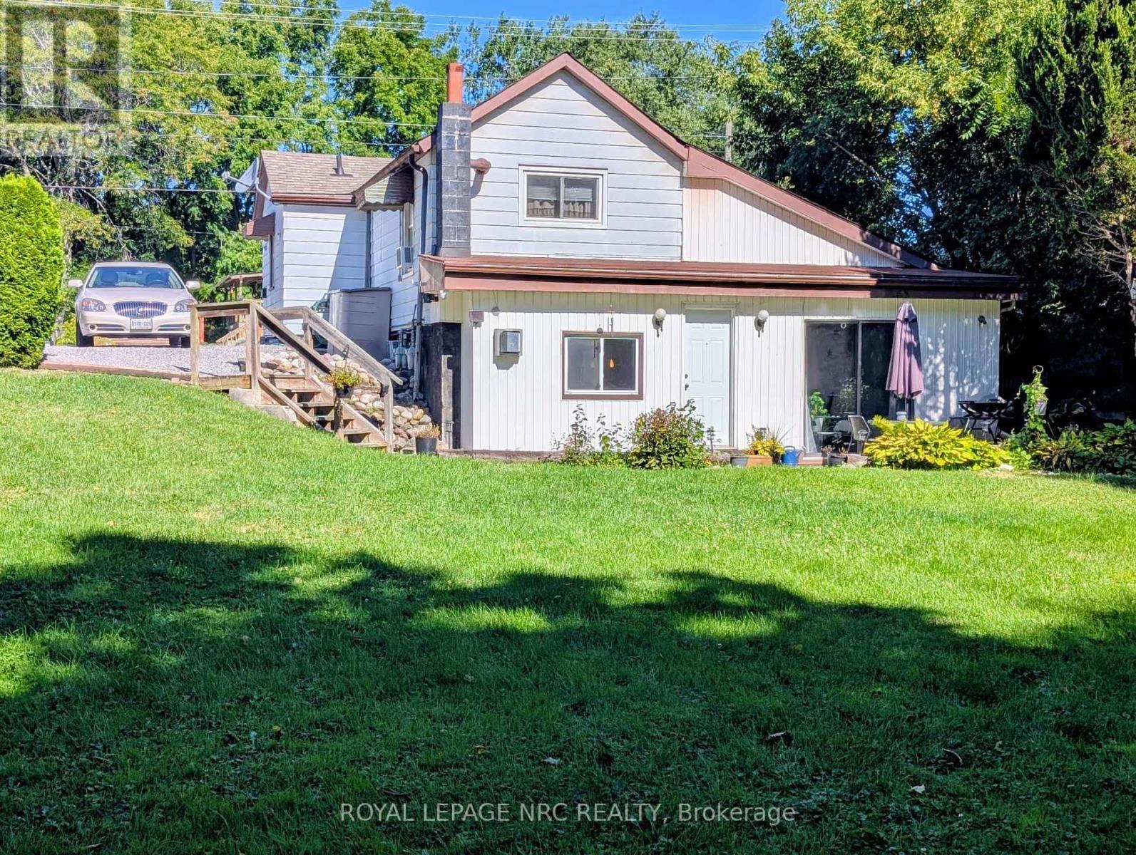 












4132 CHIPPAWA PARKWAY

,
Niagara Falls (Chippawa),




Ontario
L2G6E5

