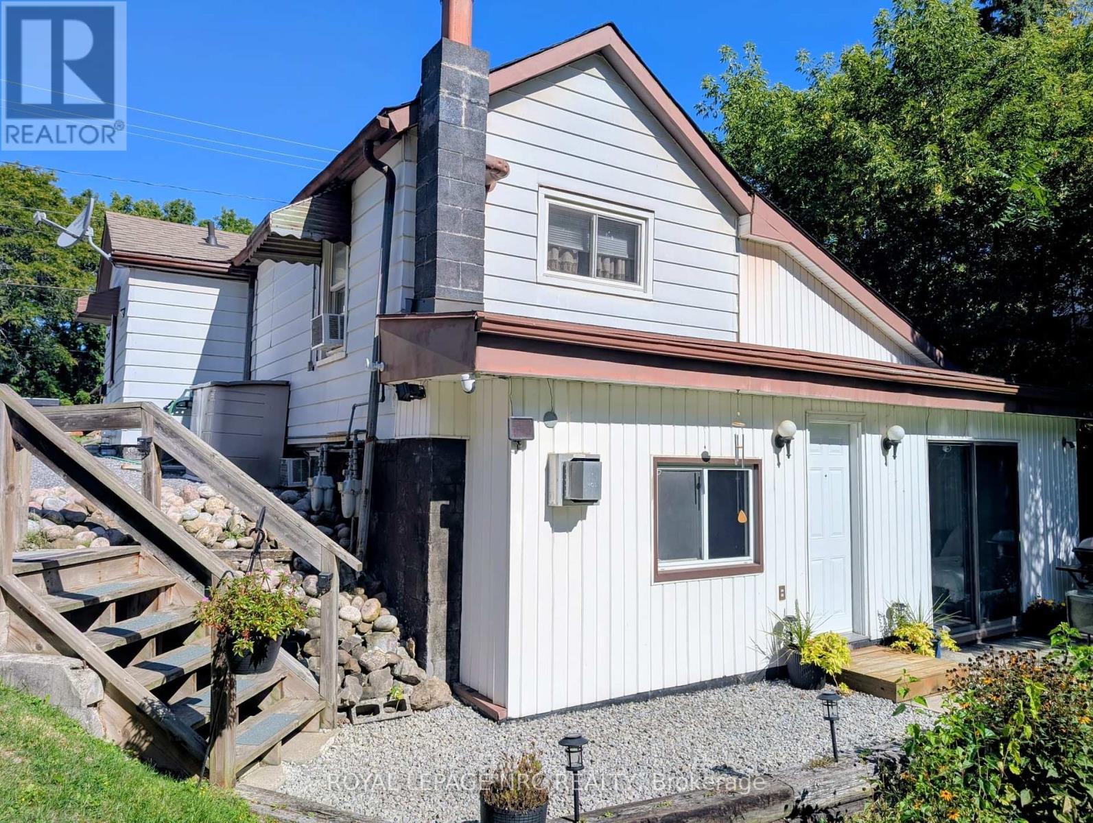 












4132 CHIPPAWA PARKWAY

,
Niagara Falls (Chippawa),




Ontario
L2G6E5

