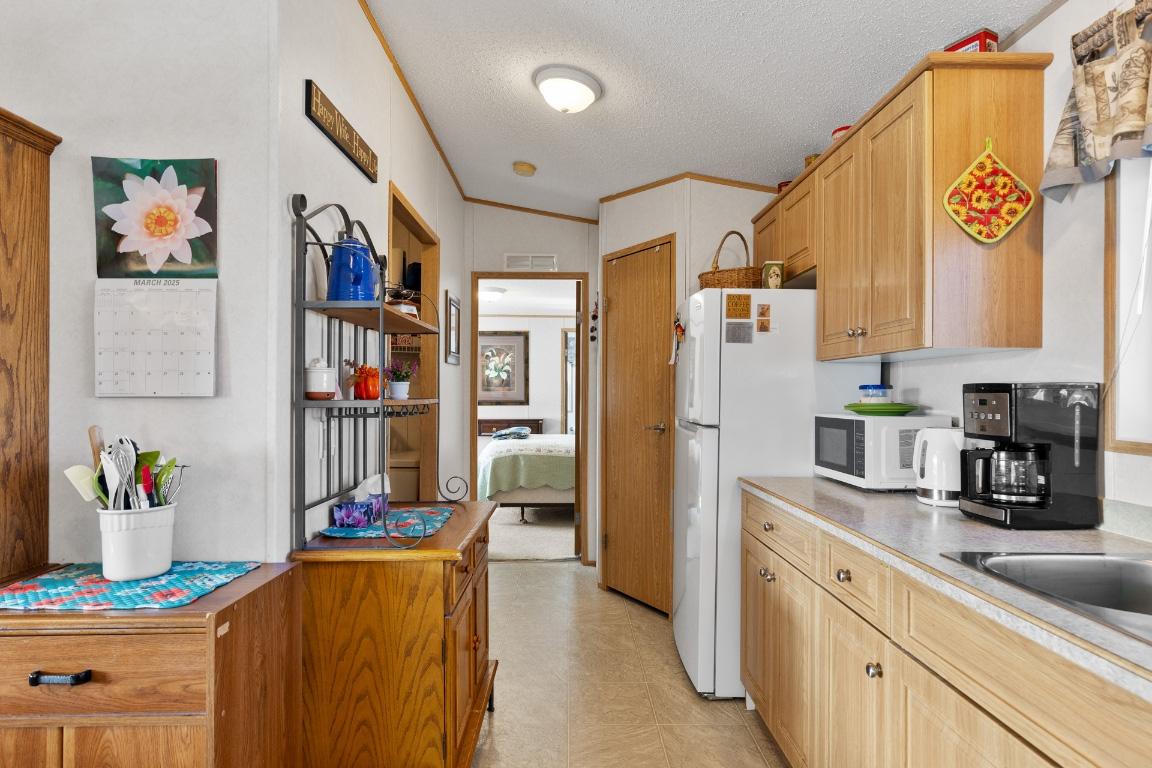 









8945


Highway 97

, 37,
Kelowna,




BC
V4V 1E8

