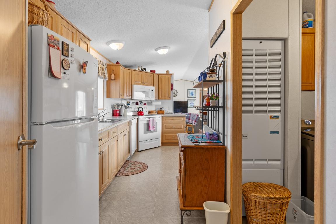 









8945


Highway 97

, 37,
Kelowna,




BC
V4V 1E8

