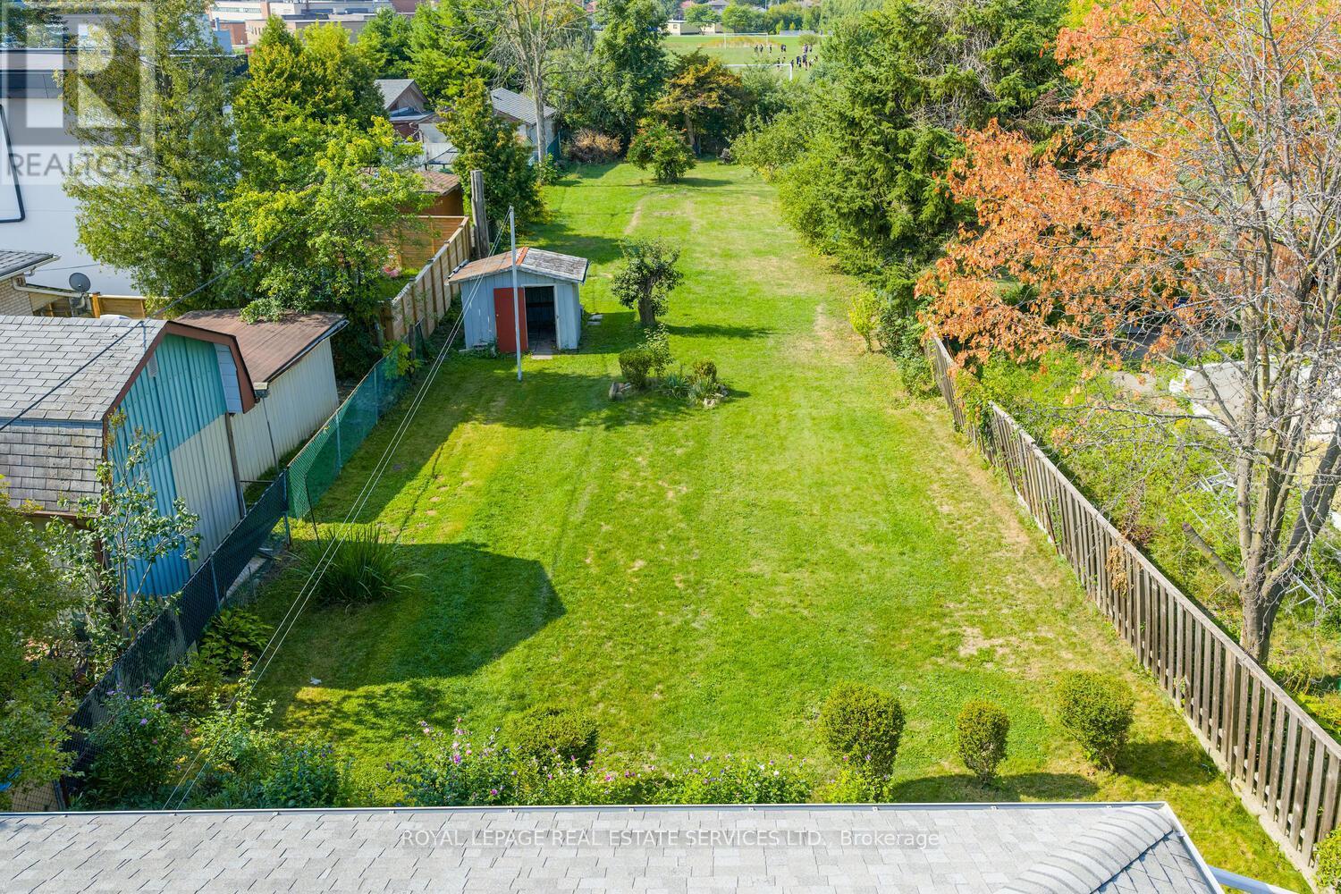 












1320 NORTHMOUNT AVENUE

,
Mississauga,




Ontario
L5E1Y5

