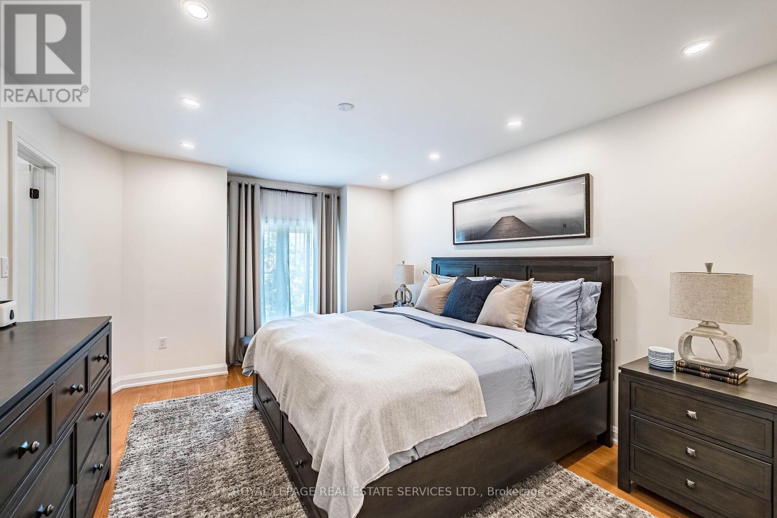 












69 - 1588 SOUTH PARADE COURT

,
Mississauga,




Ontario
L5M6E7

