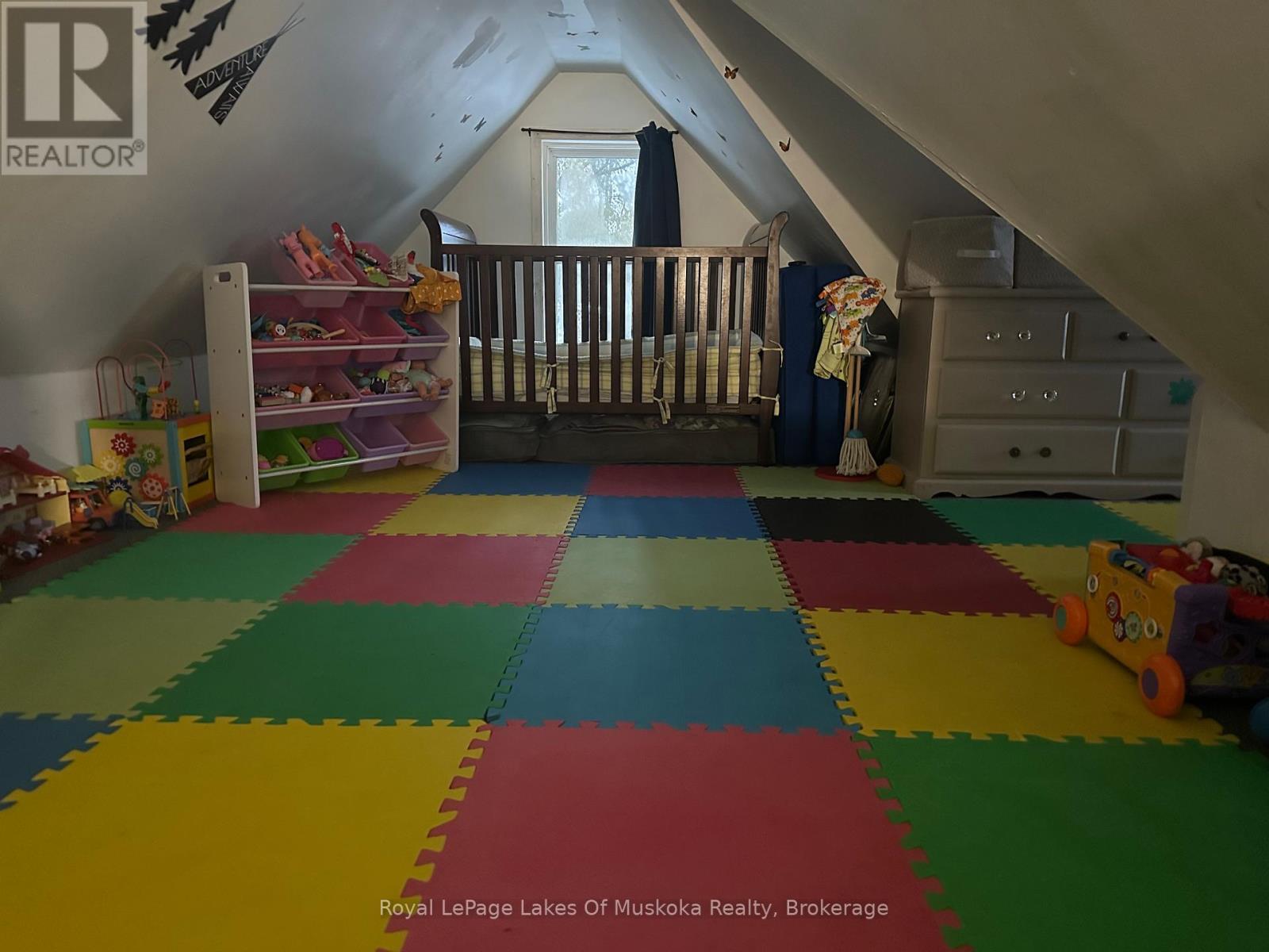 












120 ONTARIO STREET

,
Burk's Falls,




Ontario
P0A1C0

