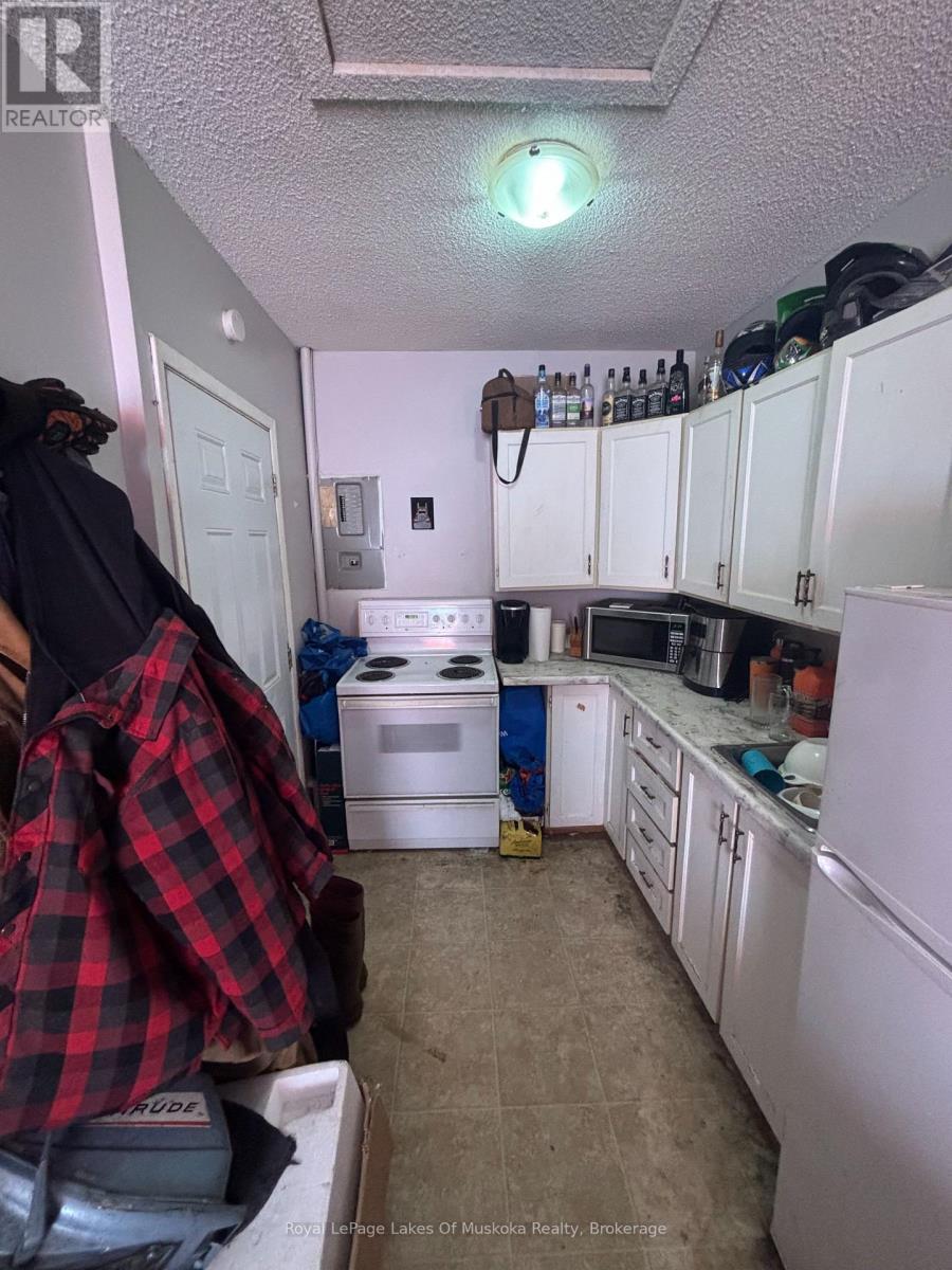 












120 ONTARIO STREET

,
Burk's Falls,




Ontario
P0A1C0

