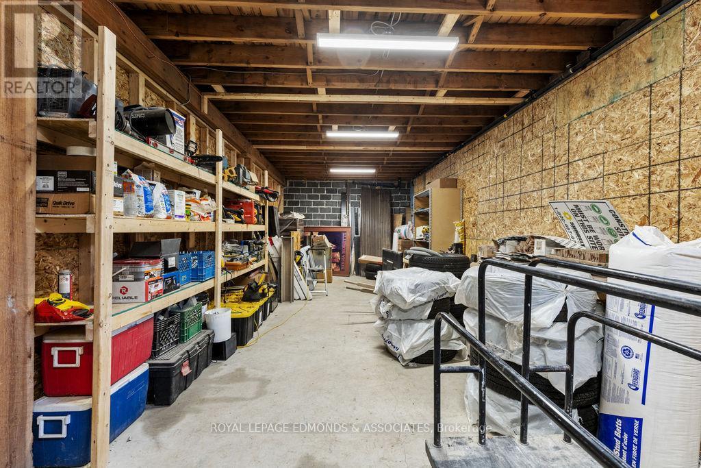 












381 SUPPLE STREET

,
Pembroke,




Ontario
K8A3H7


