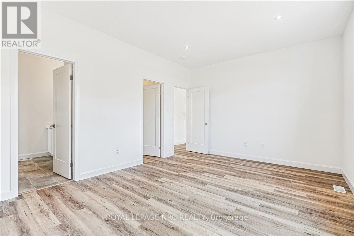 












63 BEACHWALK CRESCENT

,
Fort Erie (Crystal Beach),




Ontario
L0S1B0


