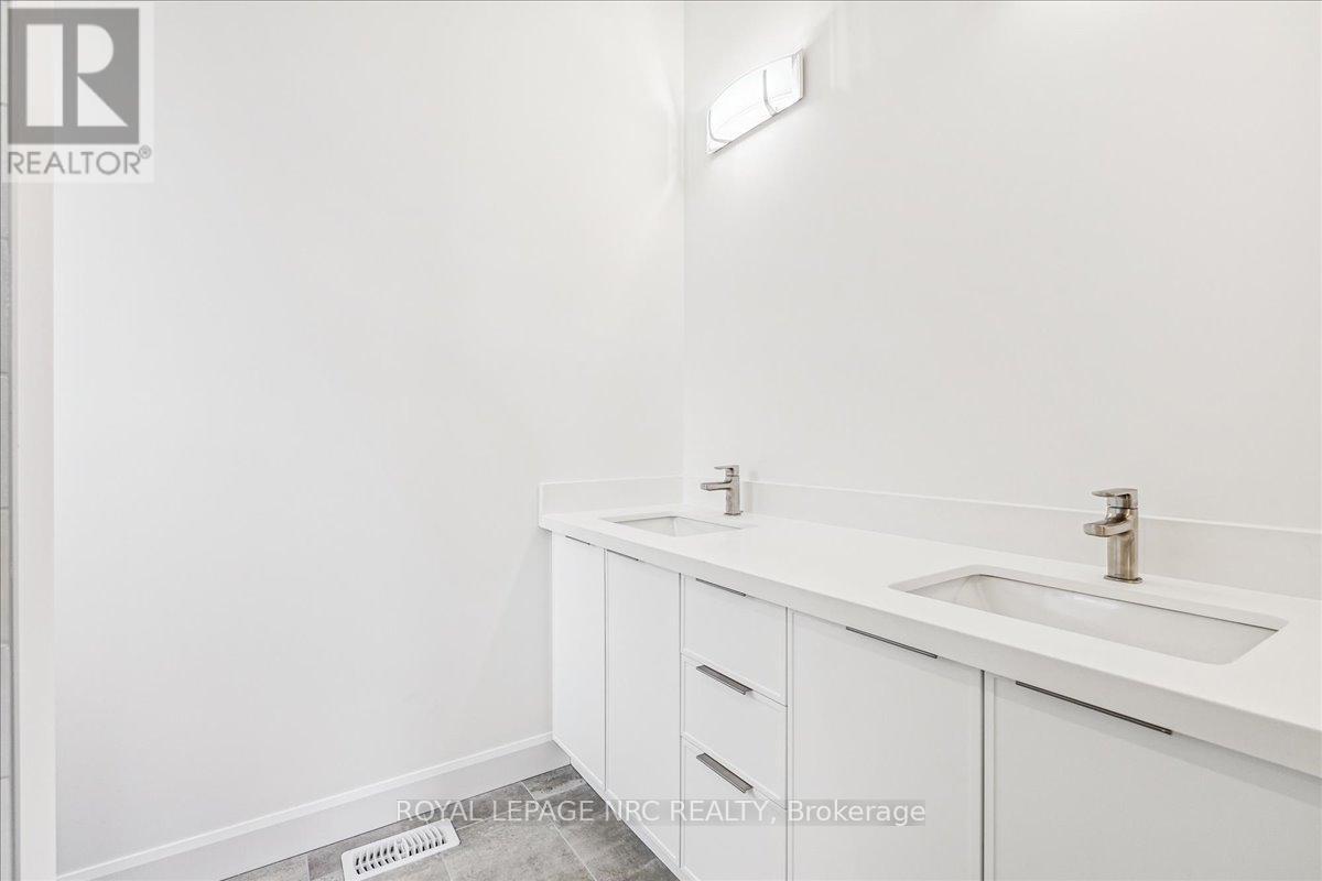 












63 BEACHWALK CRESCENT

,
Fort Erie (Crystal Beach),




Ontario
L0S1B0

