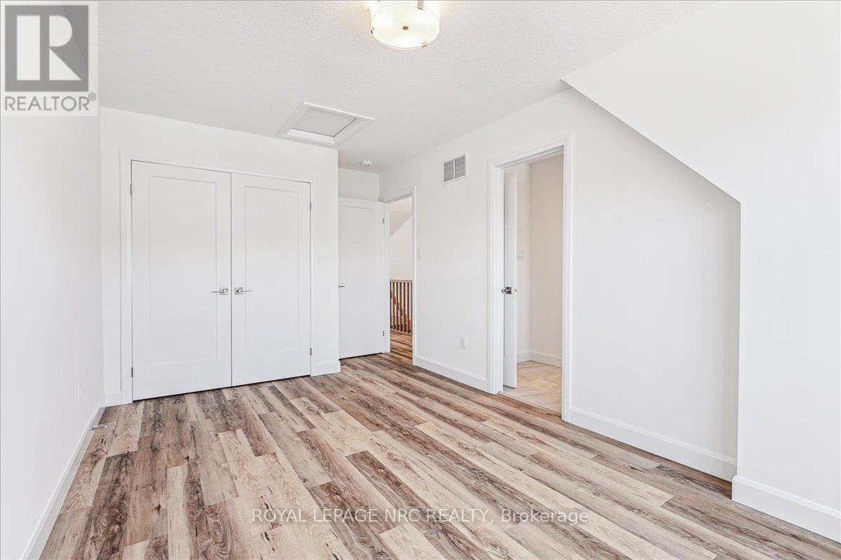 












63 BEACHWALK CRESCENT

,
Fort Erie (Crystal Beach),




Ontario
L0S1B0

