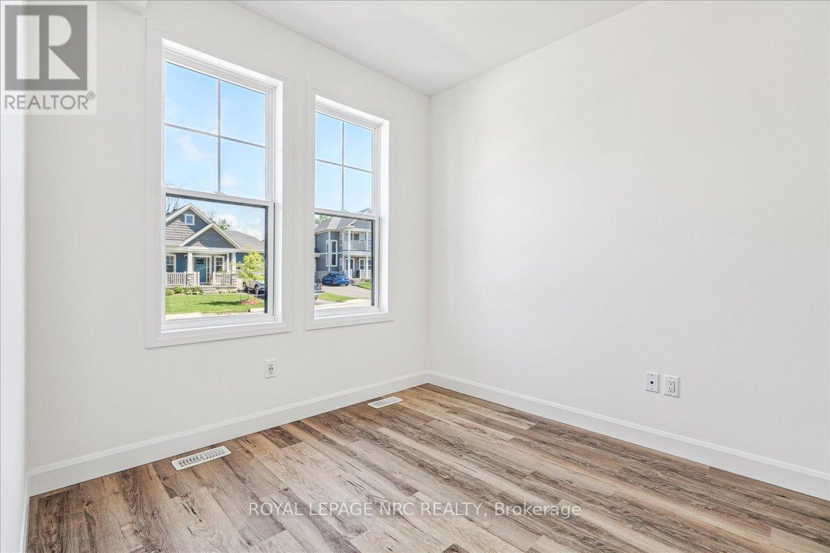 












63 BEACHWALK CRESCENT

,
Fort Erie (Crystal Beach),




Ontario
L0S1B0

