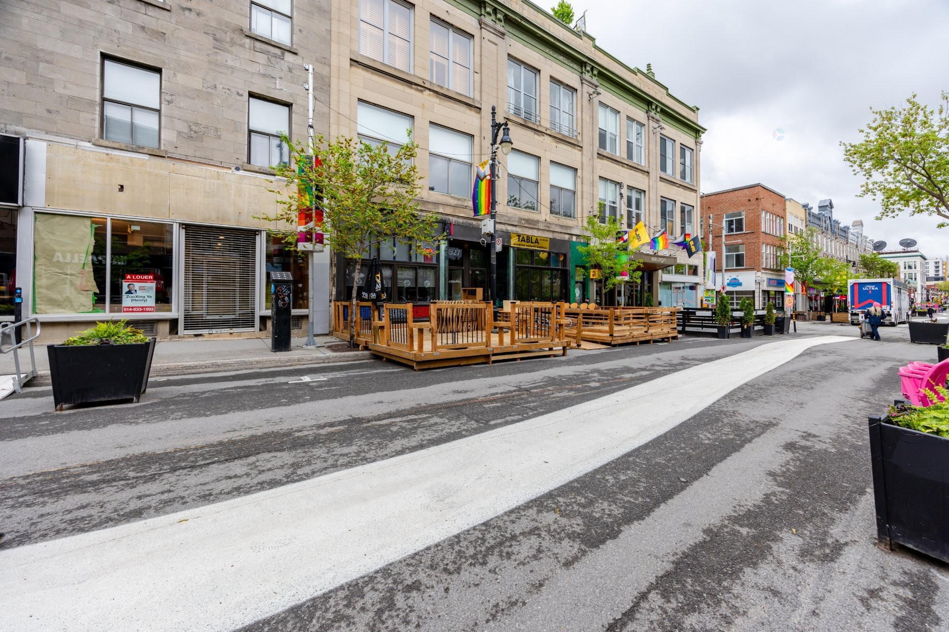 









1319


Rue Ste-Catherine E.

, 3,
Montréal (Ville-Marie),




QC
H2L2H4

