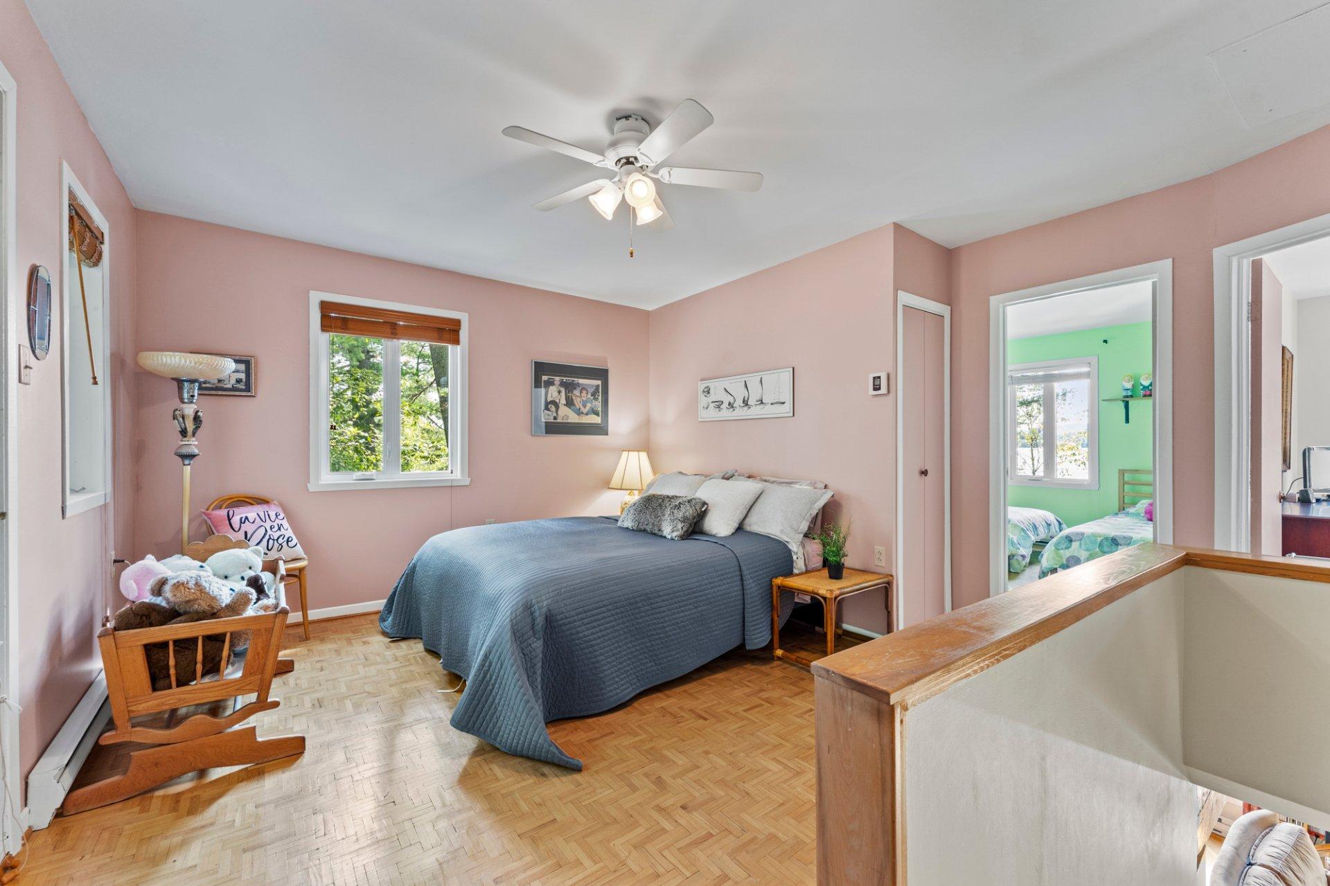 









490


Ch. Bouffard

,
Saint-Denis-de-Brompton,




QC
J0B2P0

