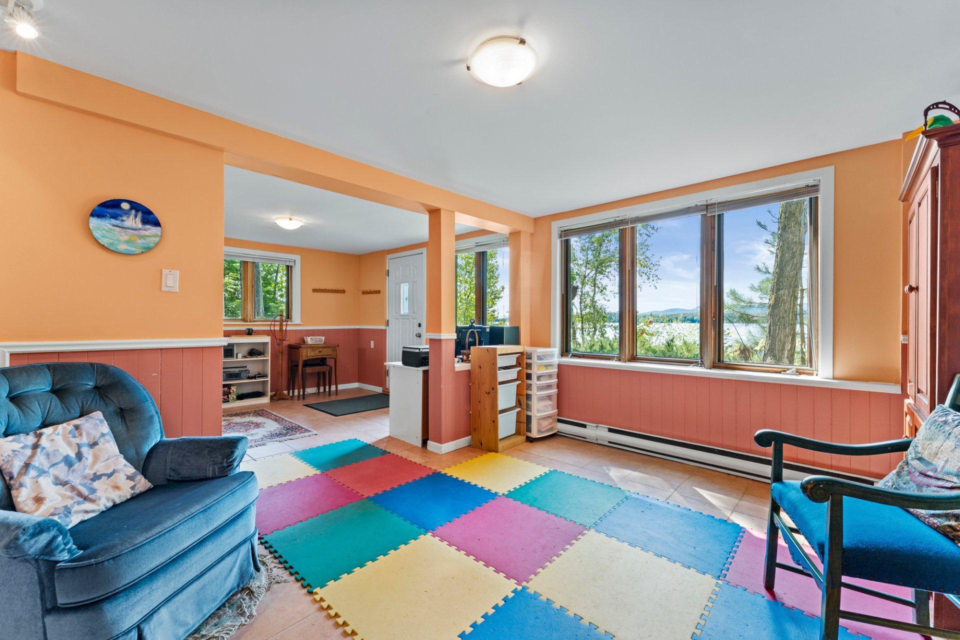 









490


Ch. Bouffard

,
Saint-Denis-de-Brompton,




QC
J0B2P0

