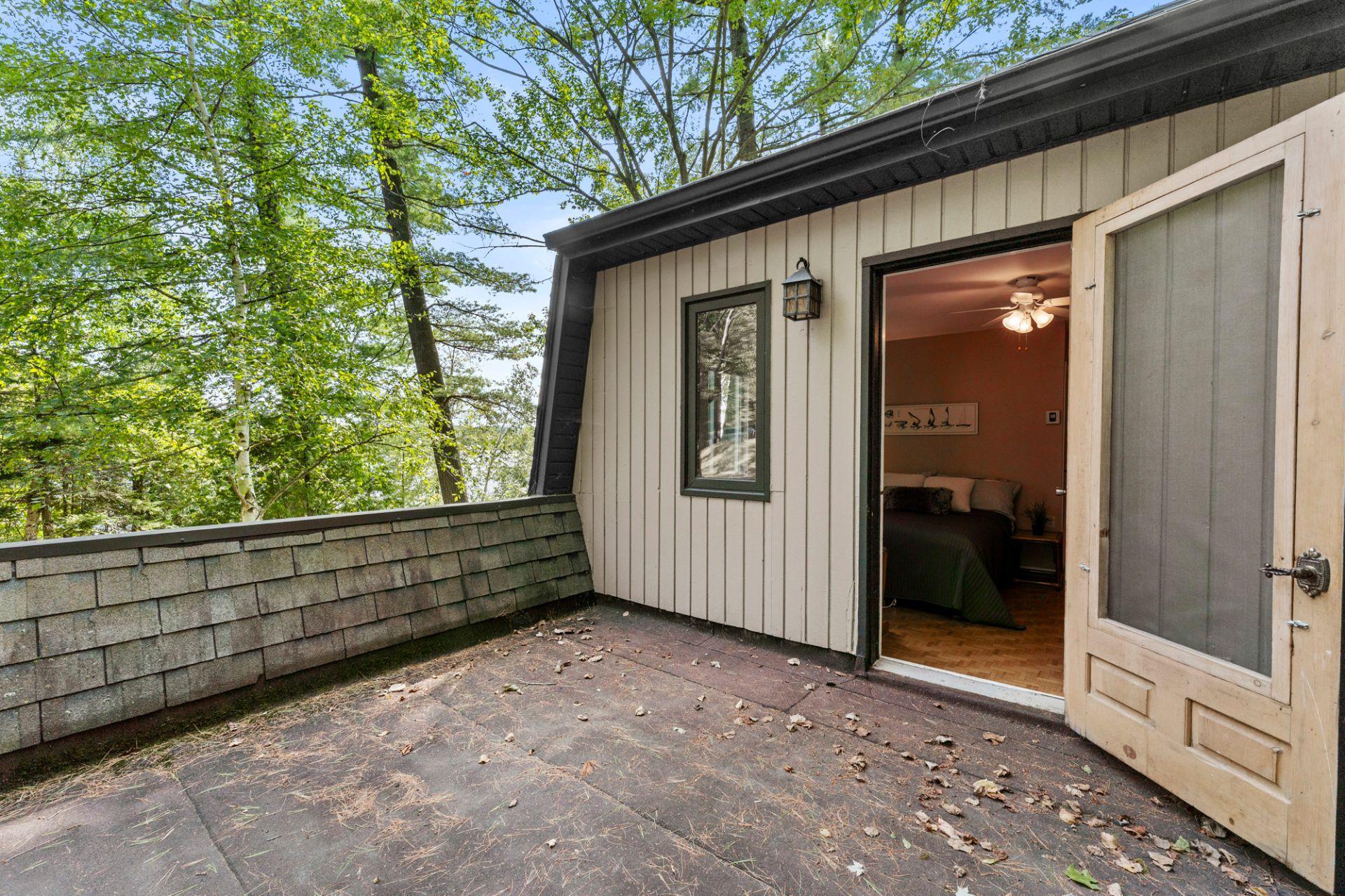 









490


Ch. Bouffard

,
Saint-Denis-de-Brompton,




QC
J0B2P0

