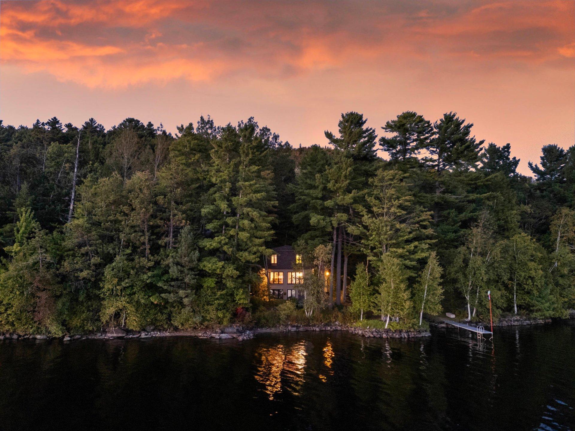 









490


Ch. Bouffard

,
Saint-Denis-de-Brompton,




QC
J0B2P0

