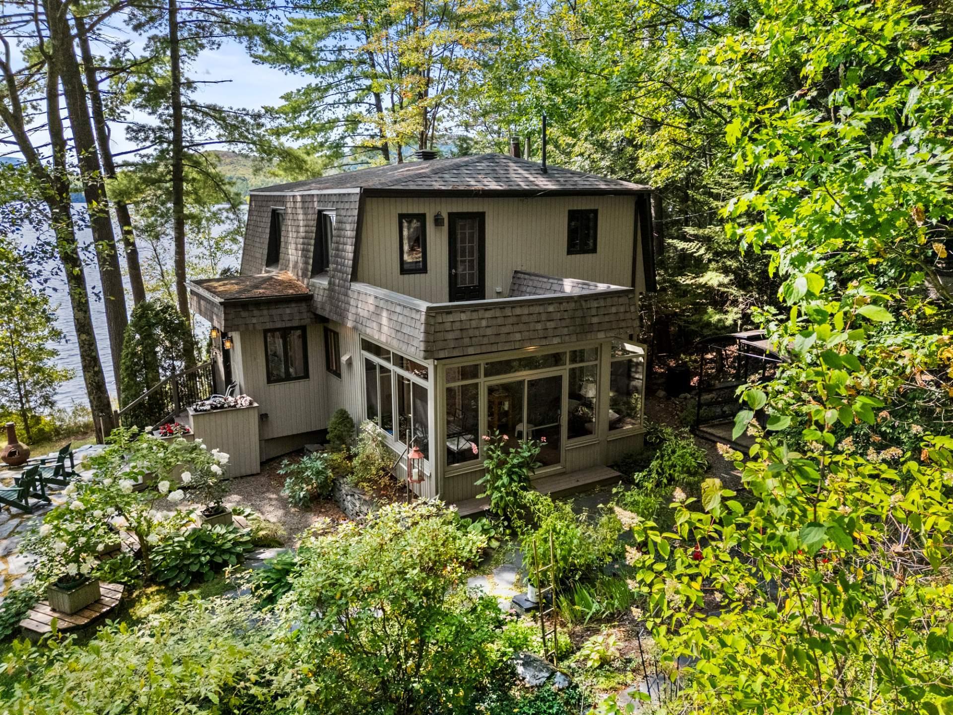 









490


Ch. Bouffard

,
Saint-Denis-de-Brompton,




QC
J0B2P0

