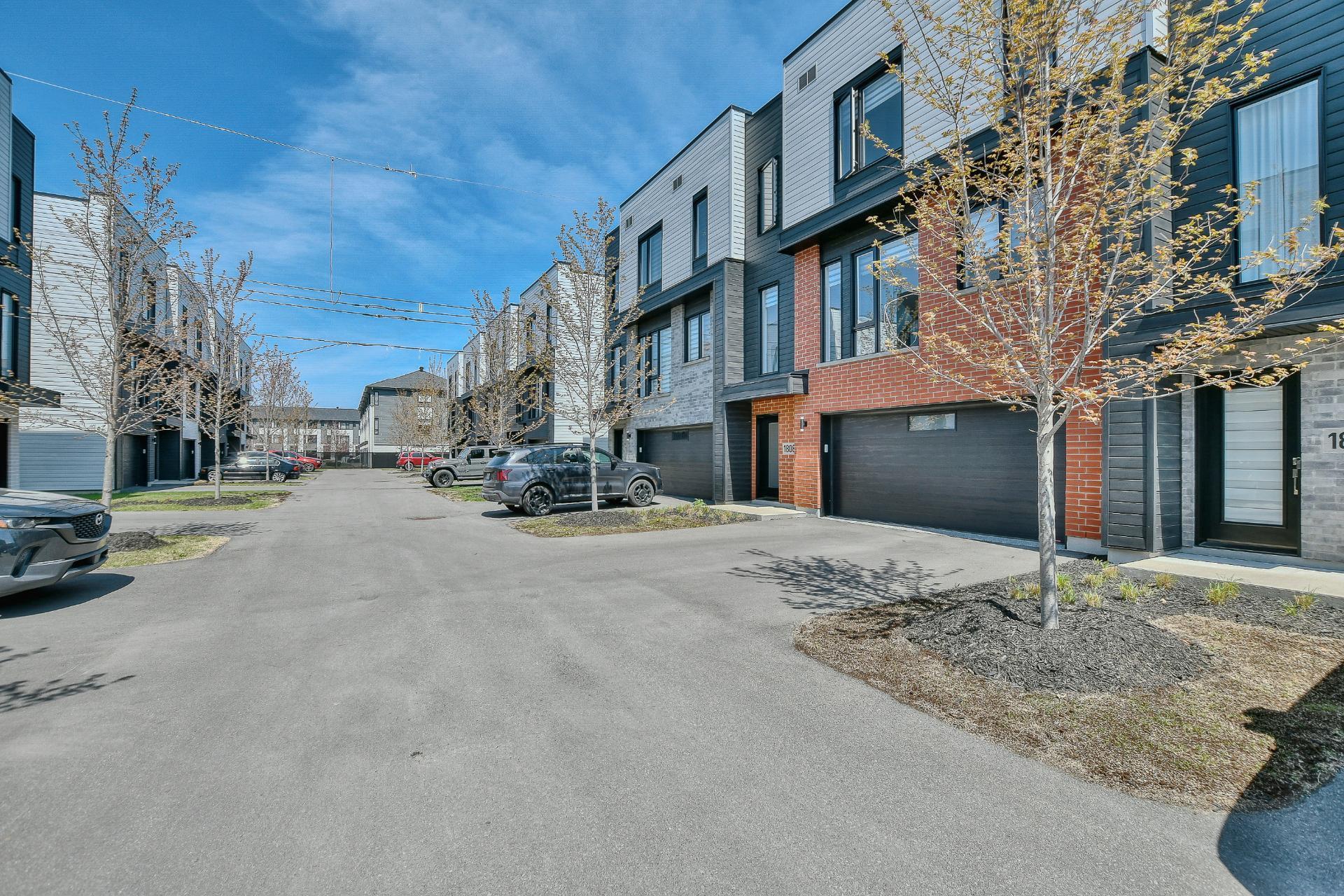 









18087


Rue de Brissac

,
Mirabel,




QC
J7J0Z1

