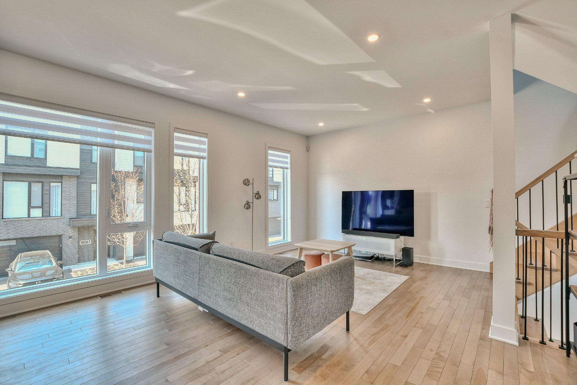 









18087


Rue de Brissac

,
Mirabel,




QC
J7J0Z1

