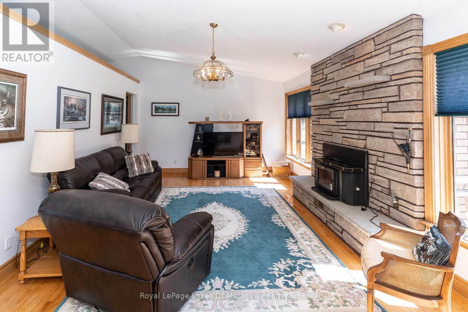 












1419 BEATRICE TOWNLINE ROAD

,
Muskoka Lakes (Monck (Muskoka Lakes)),




Ontario
P1L1X4

