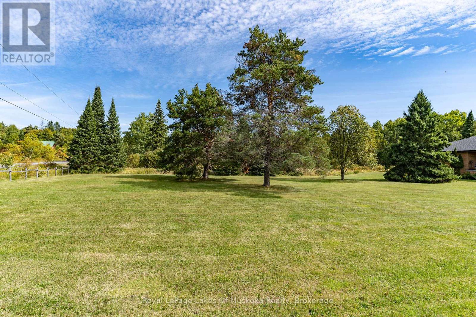 












1419 BEATRICE TOWNLINE ROAD

,
Muskoka Lakes (Monck (Muskoka Lakes)),




Ontario
P1L1X4

