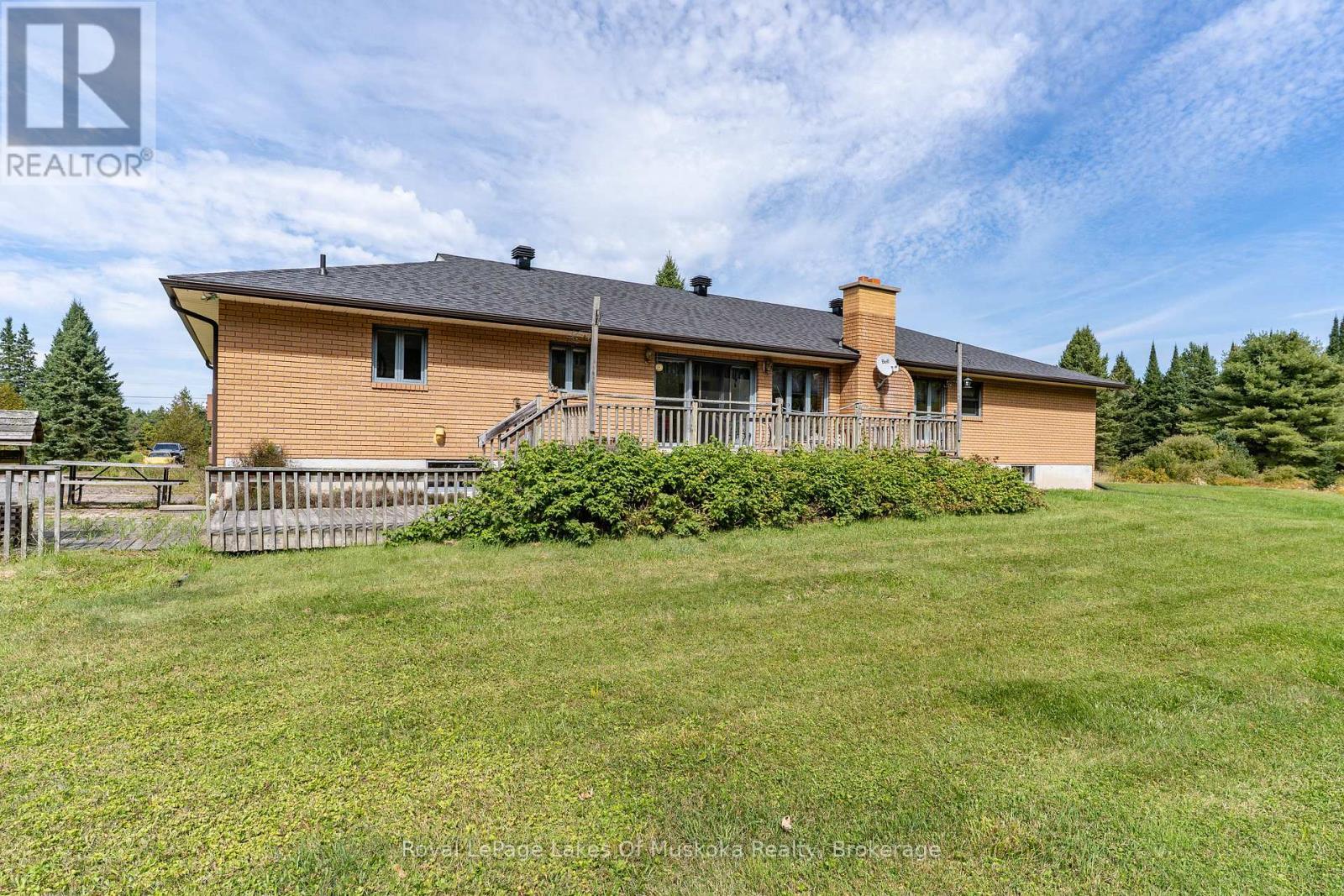 












1419 BEATRICE TOWNLINE ROAD

,
Muskoka Lakes (Monck (Muskoka Lakes)),




Ontario
P1L1X4

