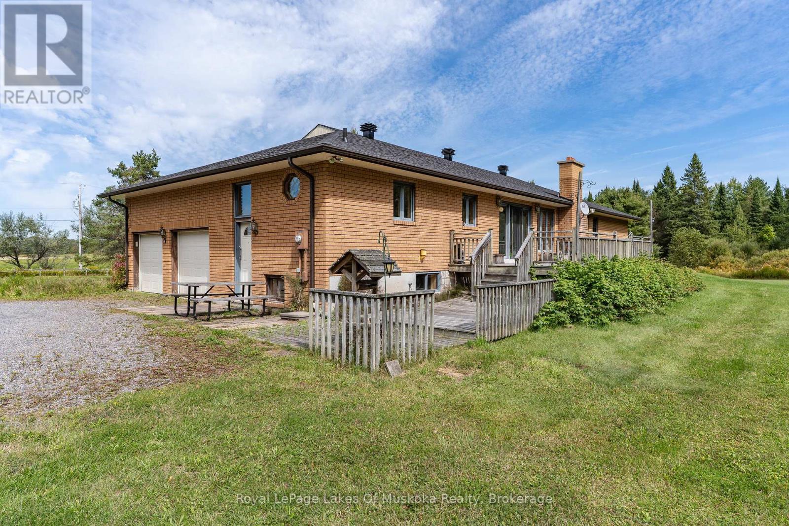 












1419 BEATRICE TOWNLINE ROAD

,
Muskoka Lakes (Monck (Muskoka Lakes)),




Ontario
P1L1X4

