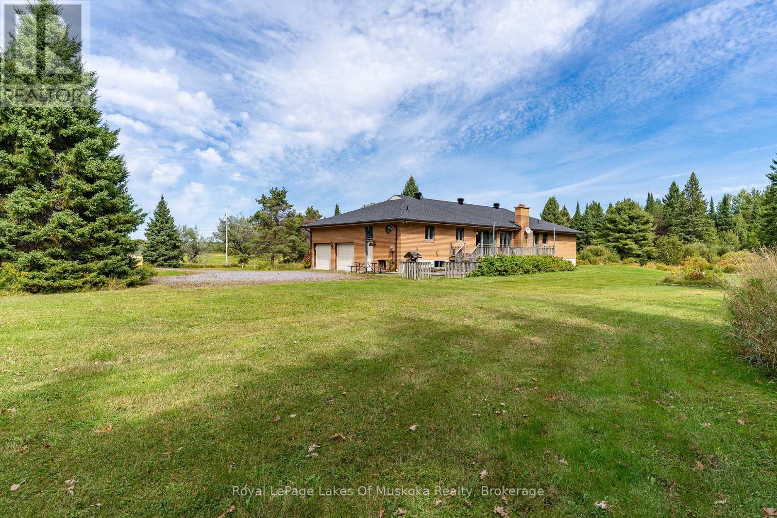 












1419 BEATRICE TOWNLINE ROAD

,
Muskoka Lakes (Monck (Muskoka Lakes)),




Ontario
P1L1X4

