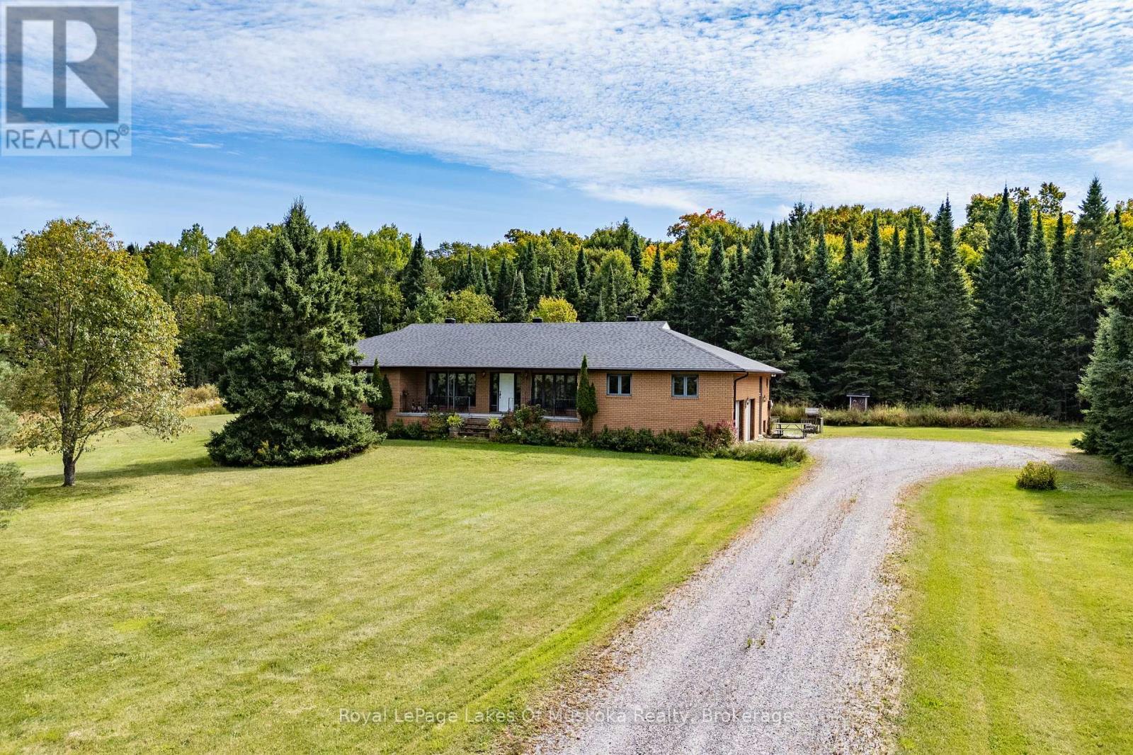 












1419 BEATRICE TOWNLINE ROAD

,
Muskoka Lakes (Monck (Muskoka Lakes)),




Ontario
P1L1X4

