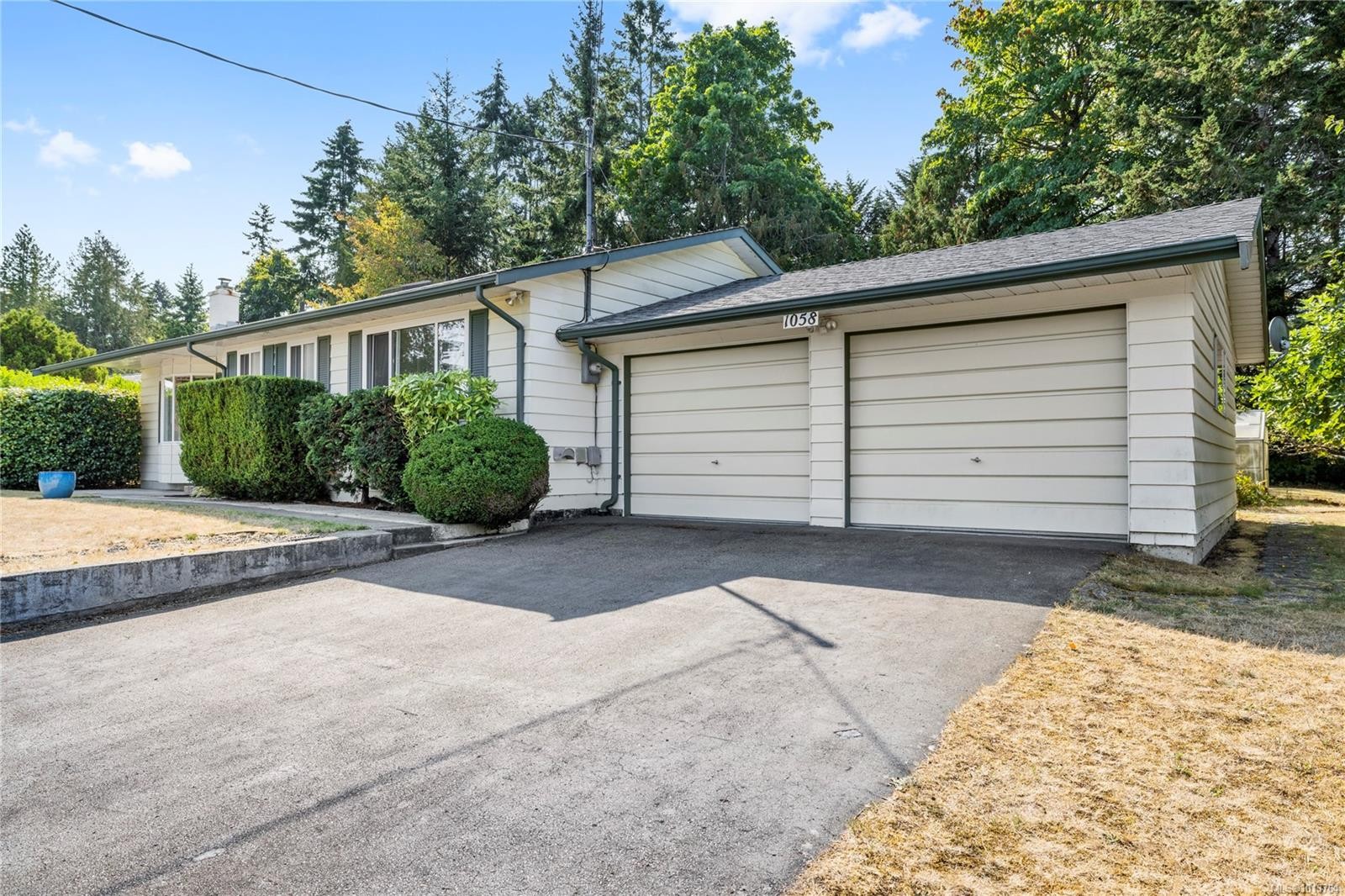 









1058


Wood Duck

Pl,
Qualicum Beach,




BC
V9K 1E2

