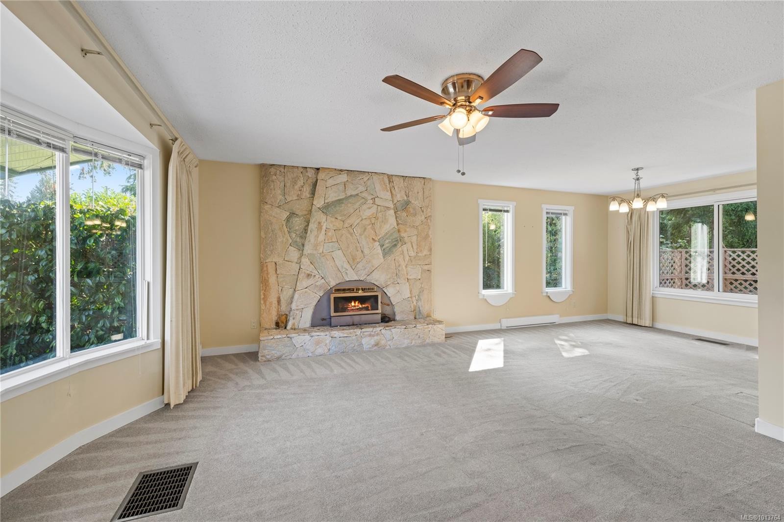 









1058


Wood Duck

Pl,
Qualicum Beach,




BC
V9K 1E2

