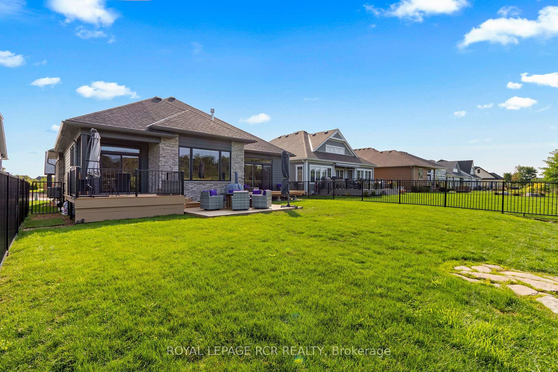 









232


Snowberry

Lane,
Georgian Bluffs,




ON
N0H 1S0

