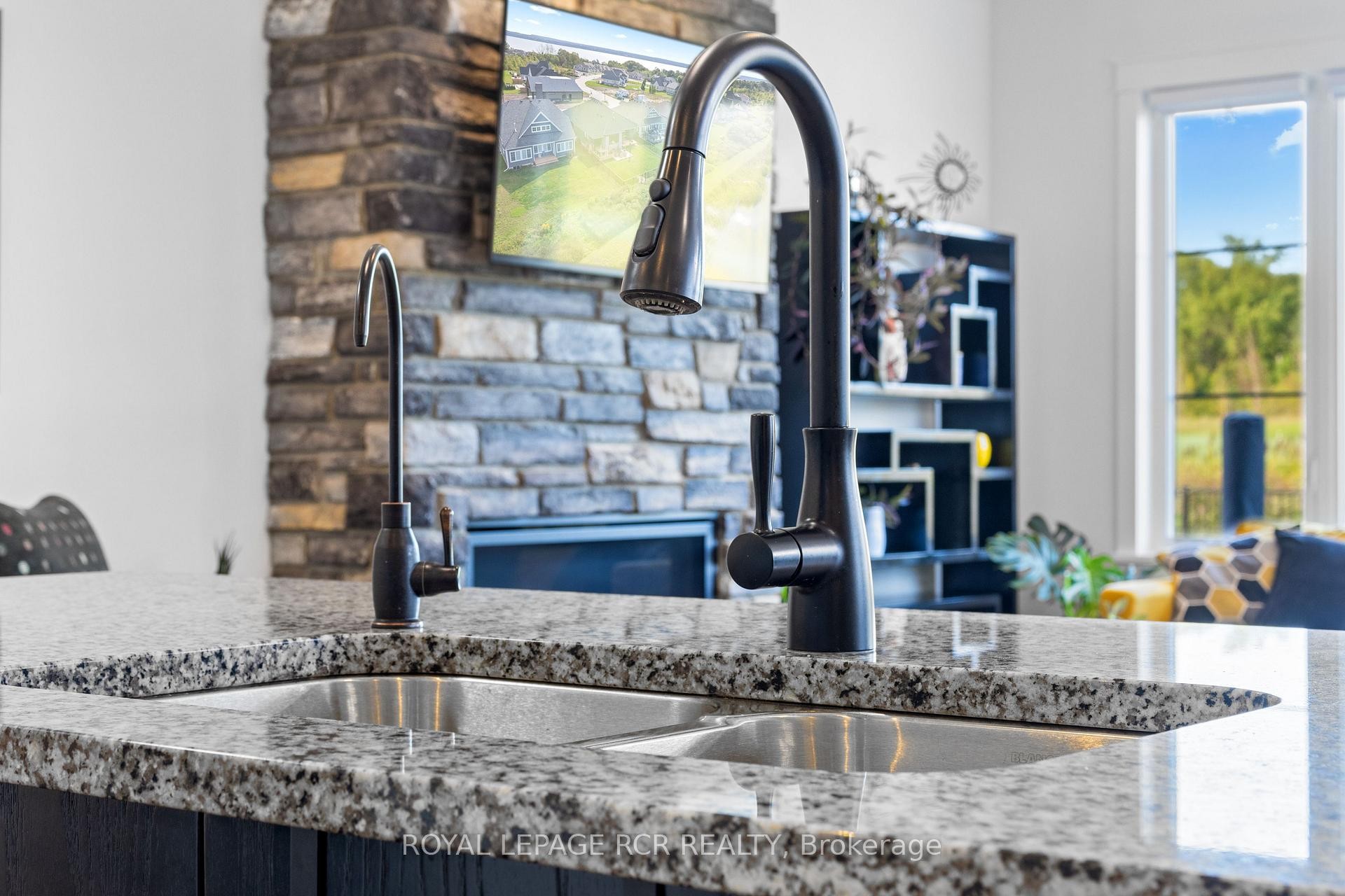 









232


Snowberry

Lane,
Georgian Bluffs,




ON
N0H 1S0

