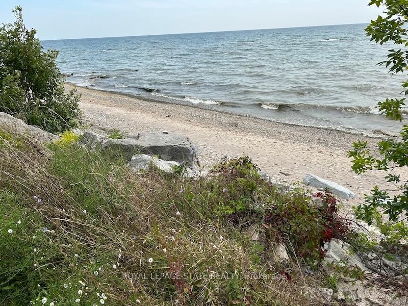 









2431


Lakeshore

Road,
Haldimand,




ON
N1A 2W8

