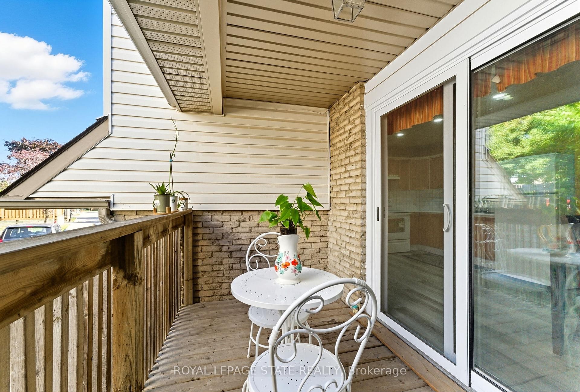 









1300


Upper Ottawa

Street, 6,
Hamilton,




ON
L8W 1M8

