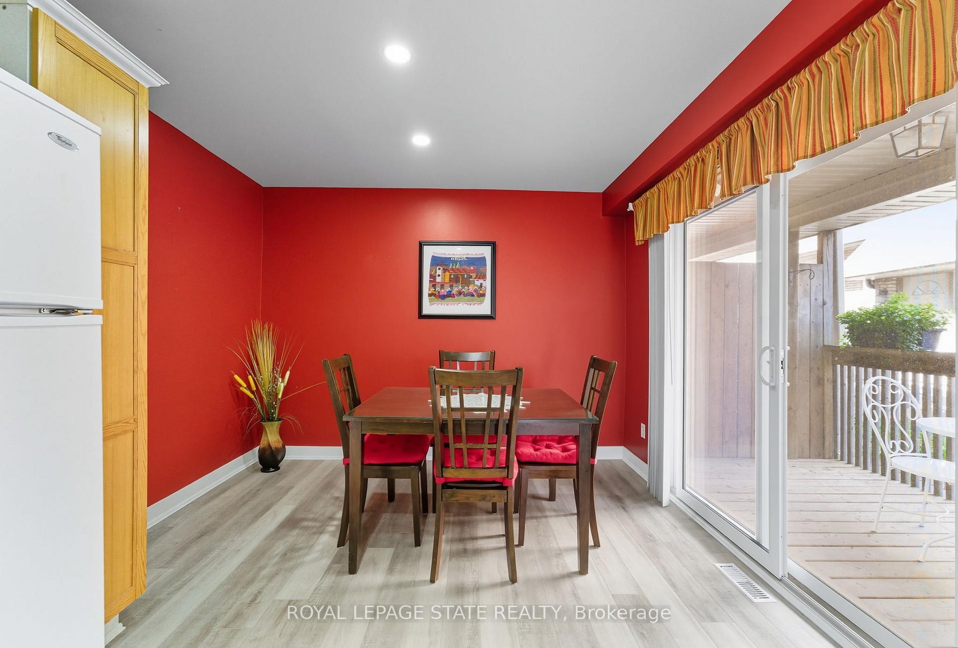









1300


Upper Ottawa

Street, 6,
Hamilton,




ON
L8W 1M8

