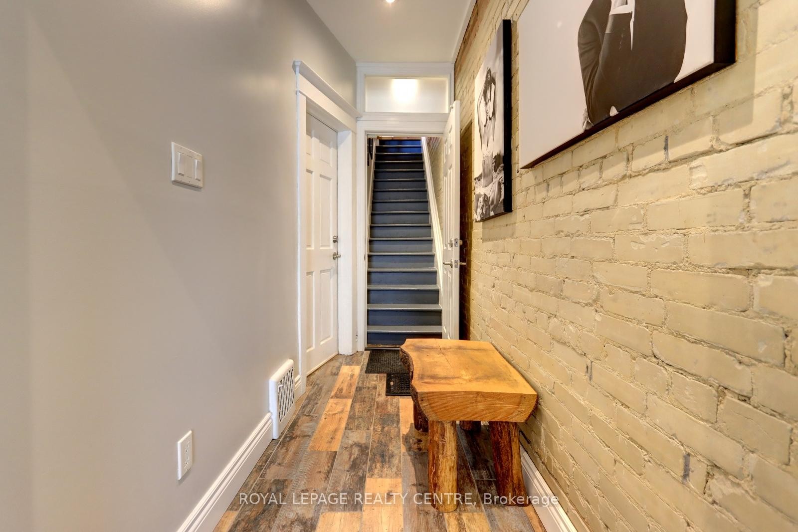 









23


Wyndham

Street,
Toronto,




ON
M6K 1R8

