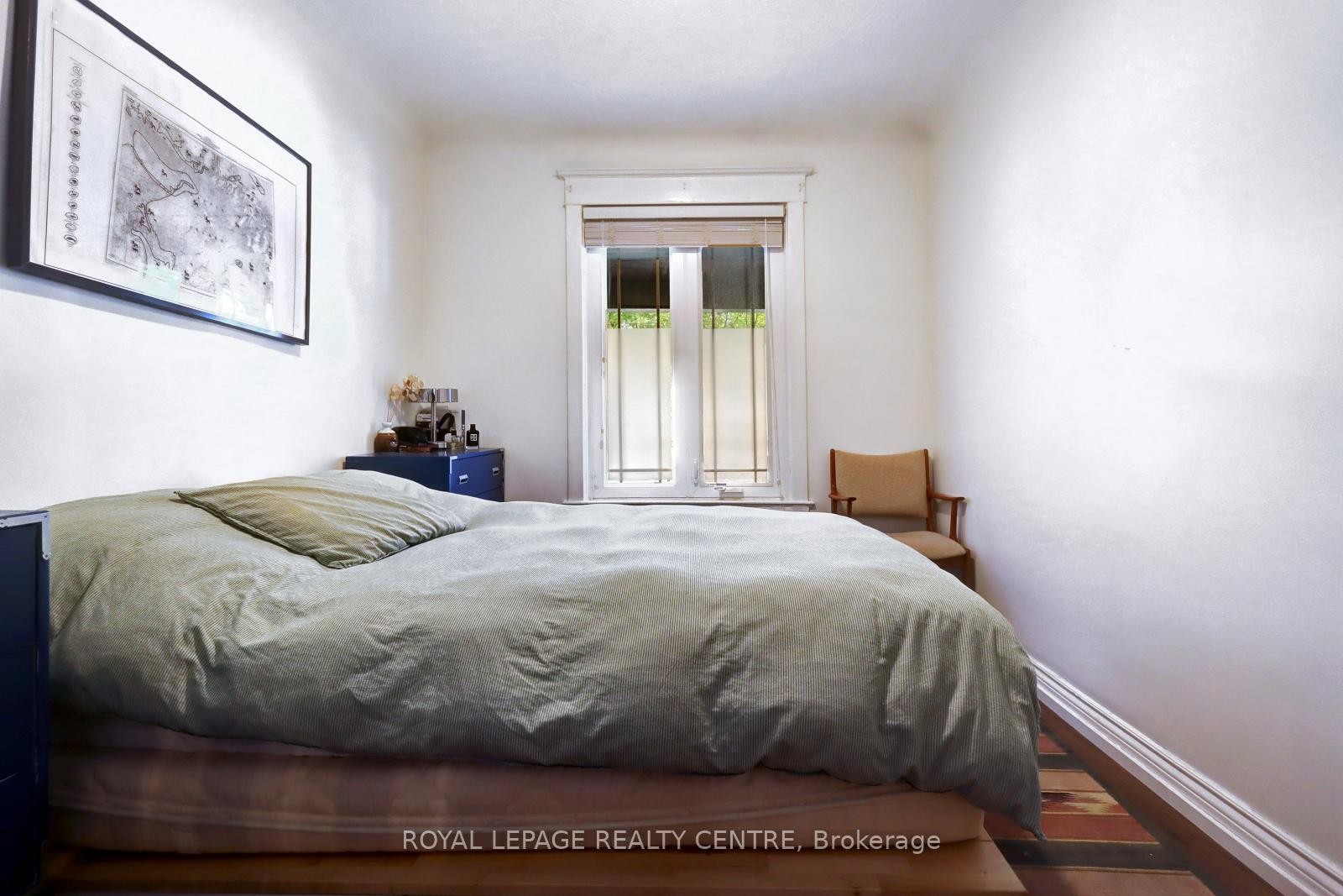 









23


Wyndham

Street,
Toronto,




ON
M6K 1R8

