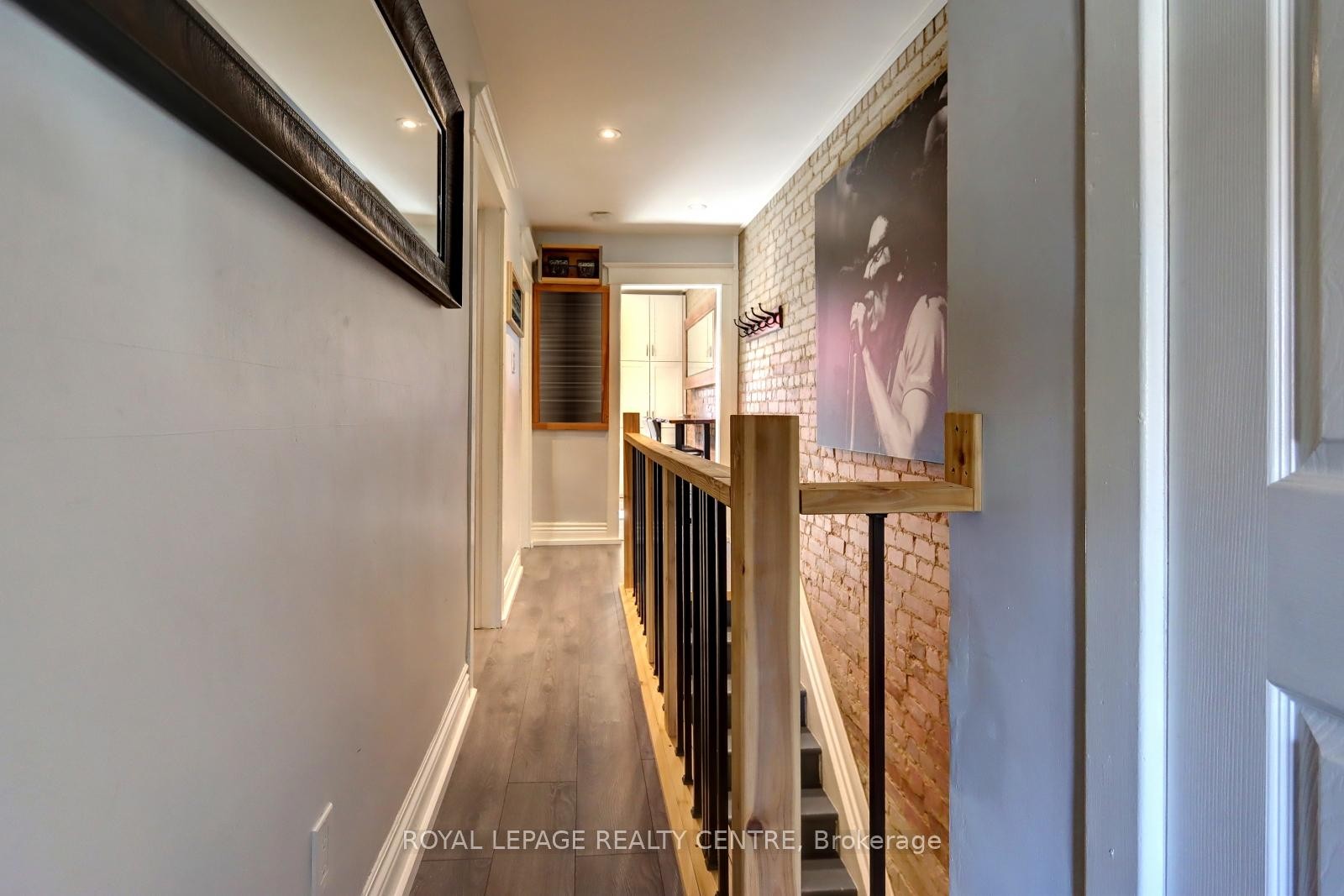 









23


Wyndham

Street,
Toronto,




ON
M6K 1R8

