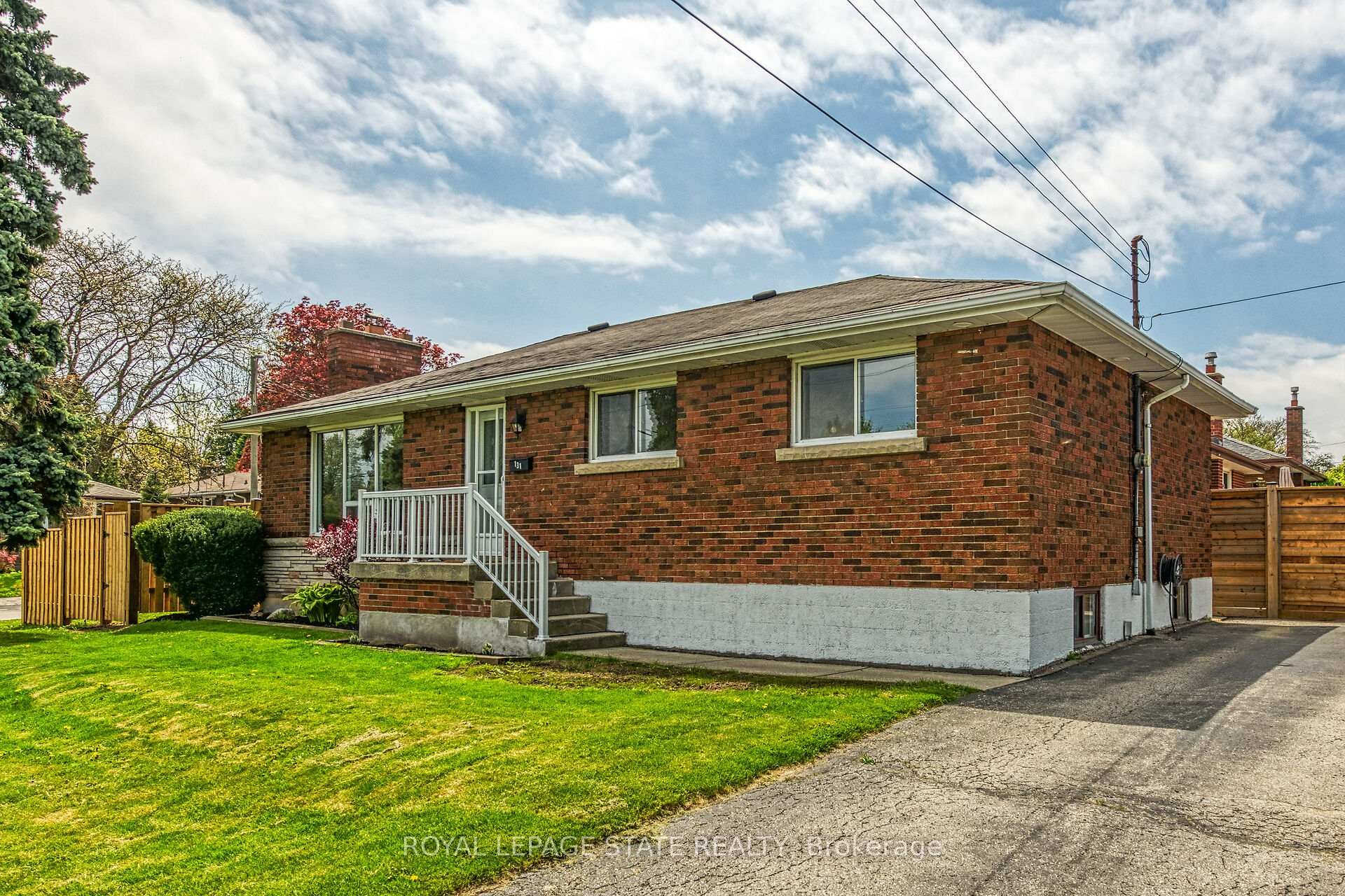 









131


Sanatorium

Road,
Hamilton,




ON
L9C 1Y9

