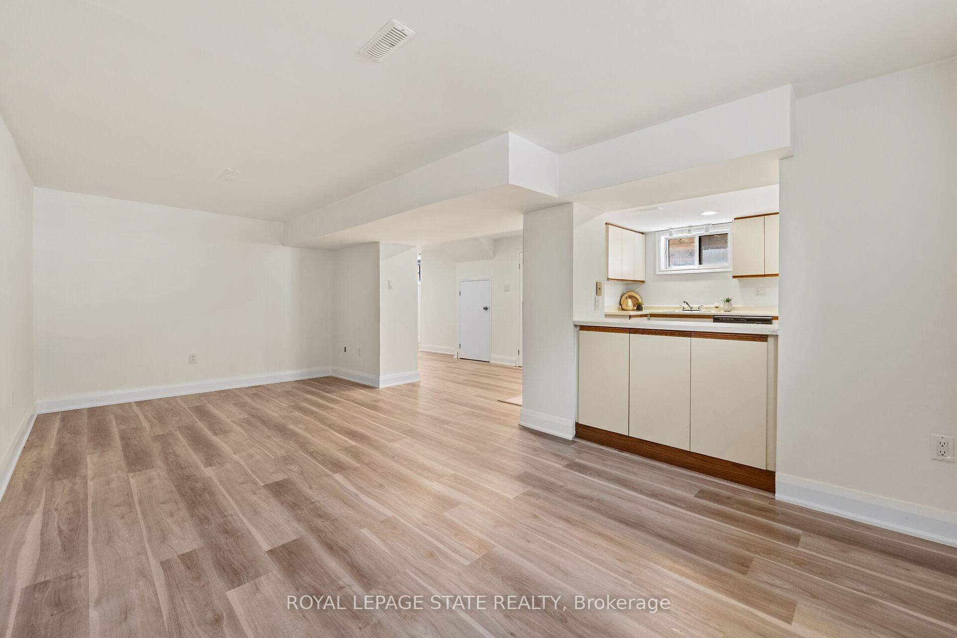 









131


Sanatorium

Road,
Hamilton,




ON
L9C 1Y9

