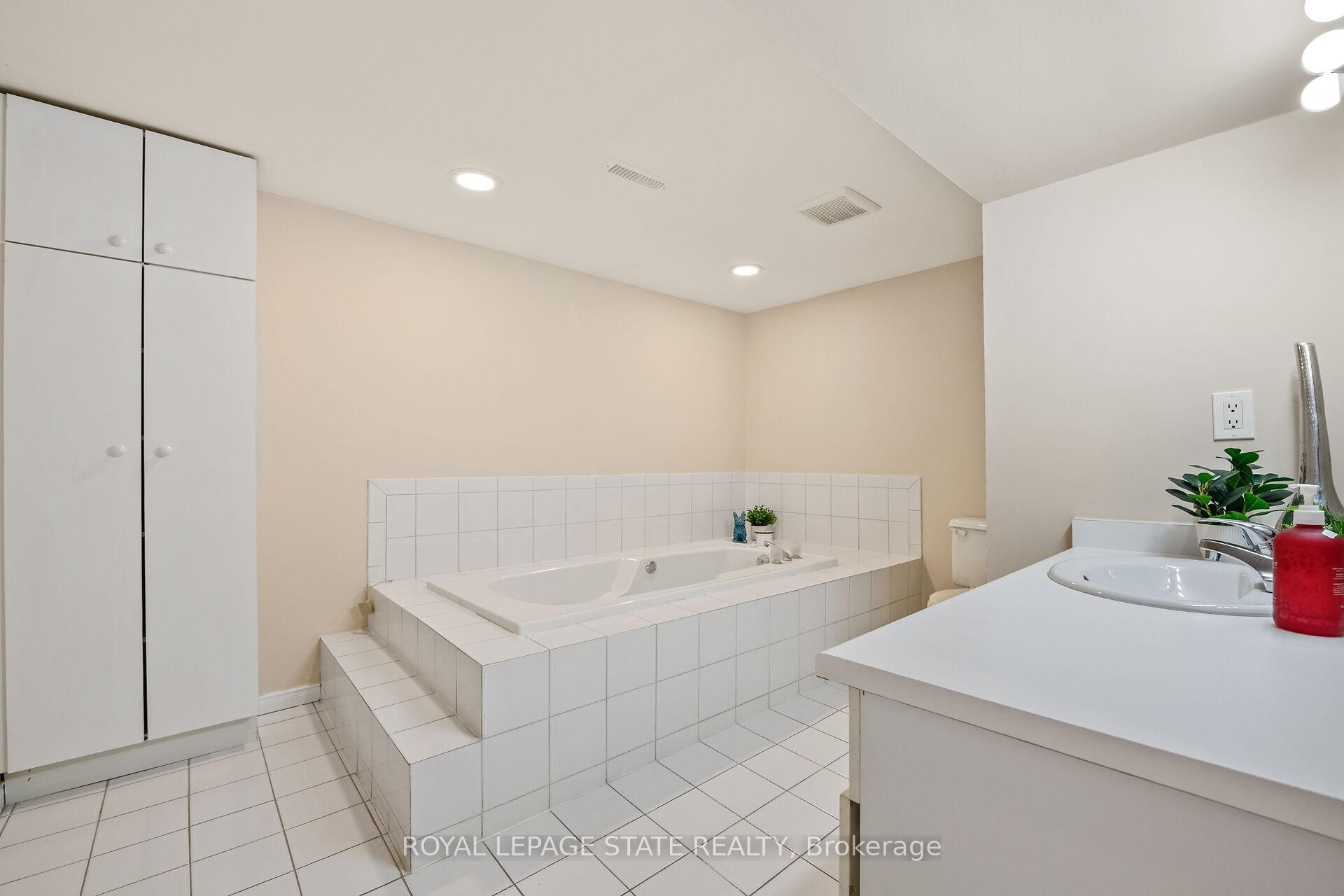 









131


Sanatorium

Road,
Hamilton,




ON
L9C 1Y9

