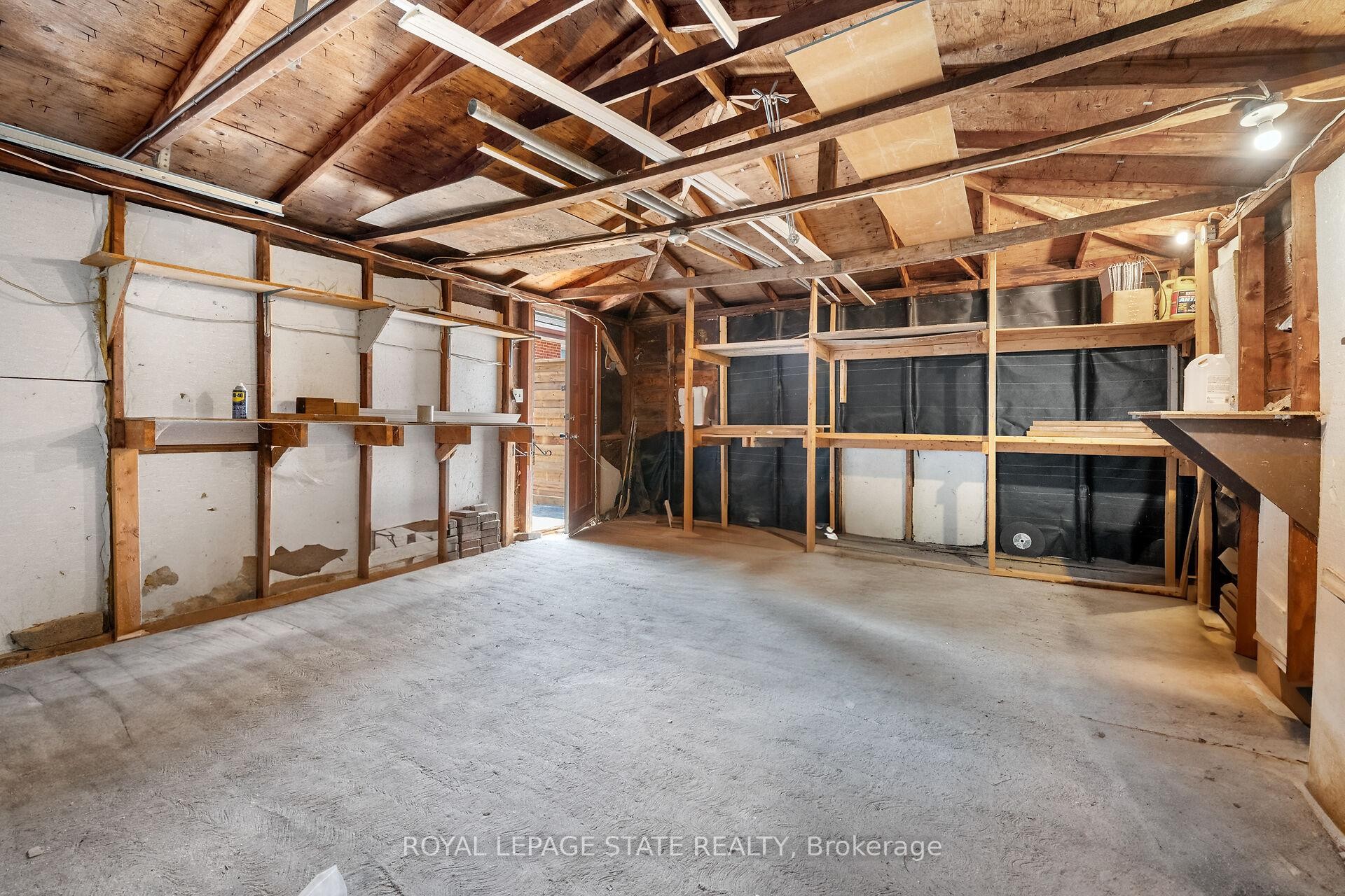 









131


Sanatorium

Road,
Hamilton,




ON
L9C 1Y9

