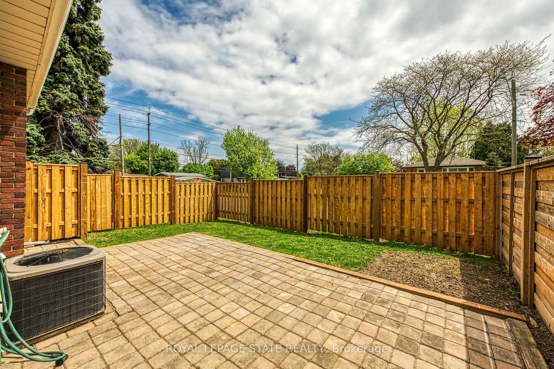 









131


Sanatorium

Road,
Hamilton,




ON
L9C 1Y9

