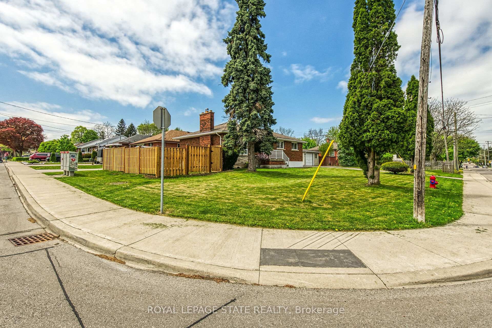 









131


Sanatorium

Road,
Hamilton,




ON
L9C 1Y9

